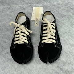 Cookie canvas split-toe shoes
