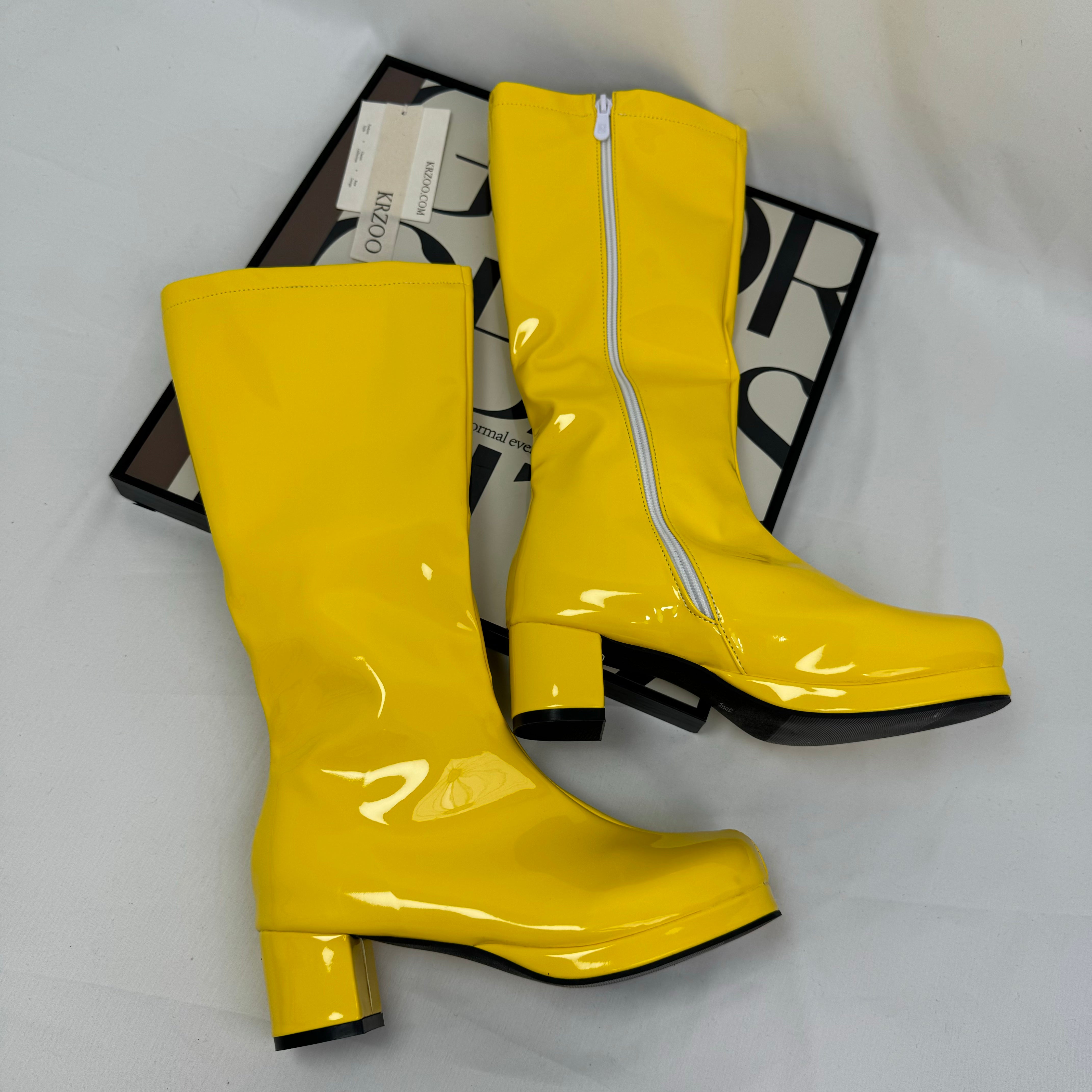 Side-zip mid-calf boots