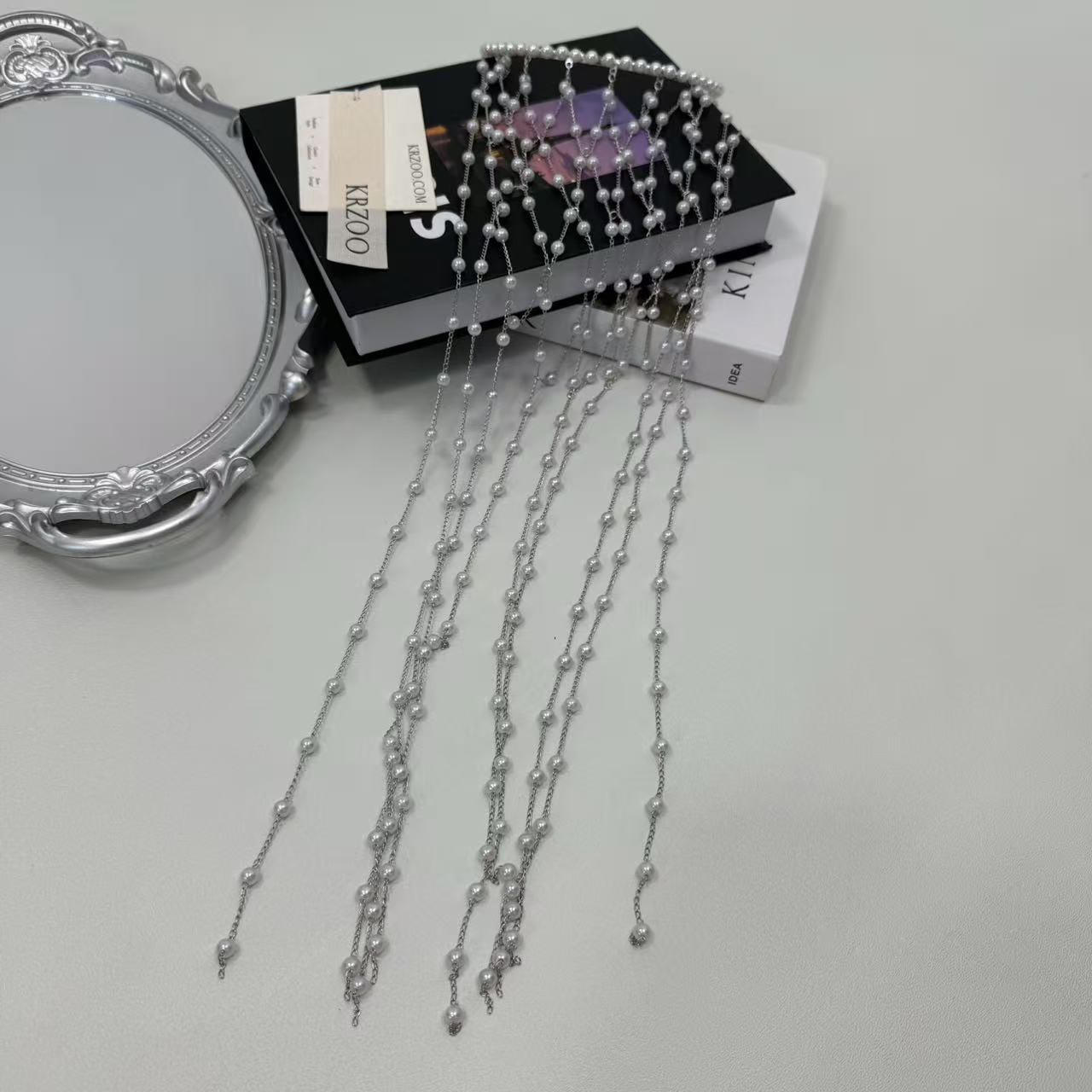 Tassel mesh pearl hair chain