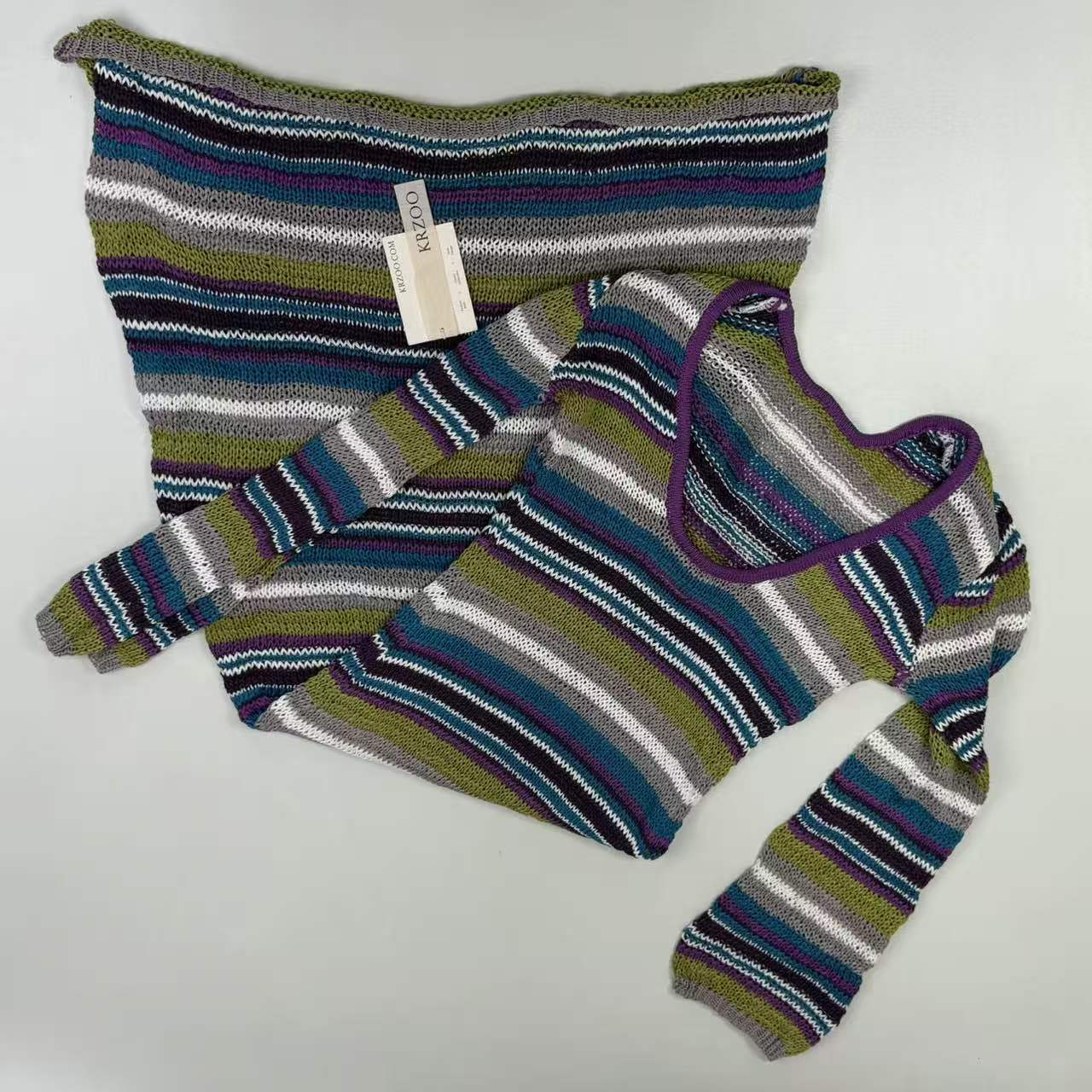 Round-neck backless long striped knitted dress