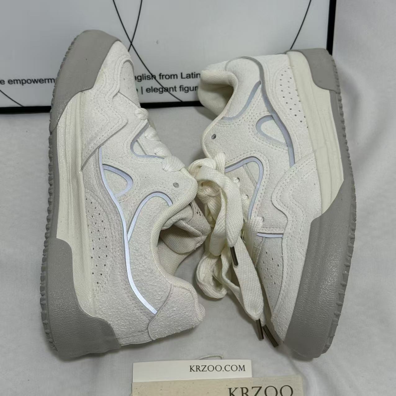Chunky-Sole White Casual Sneakers