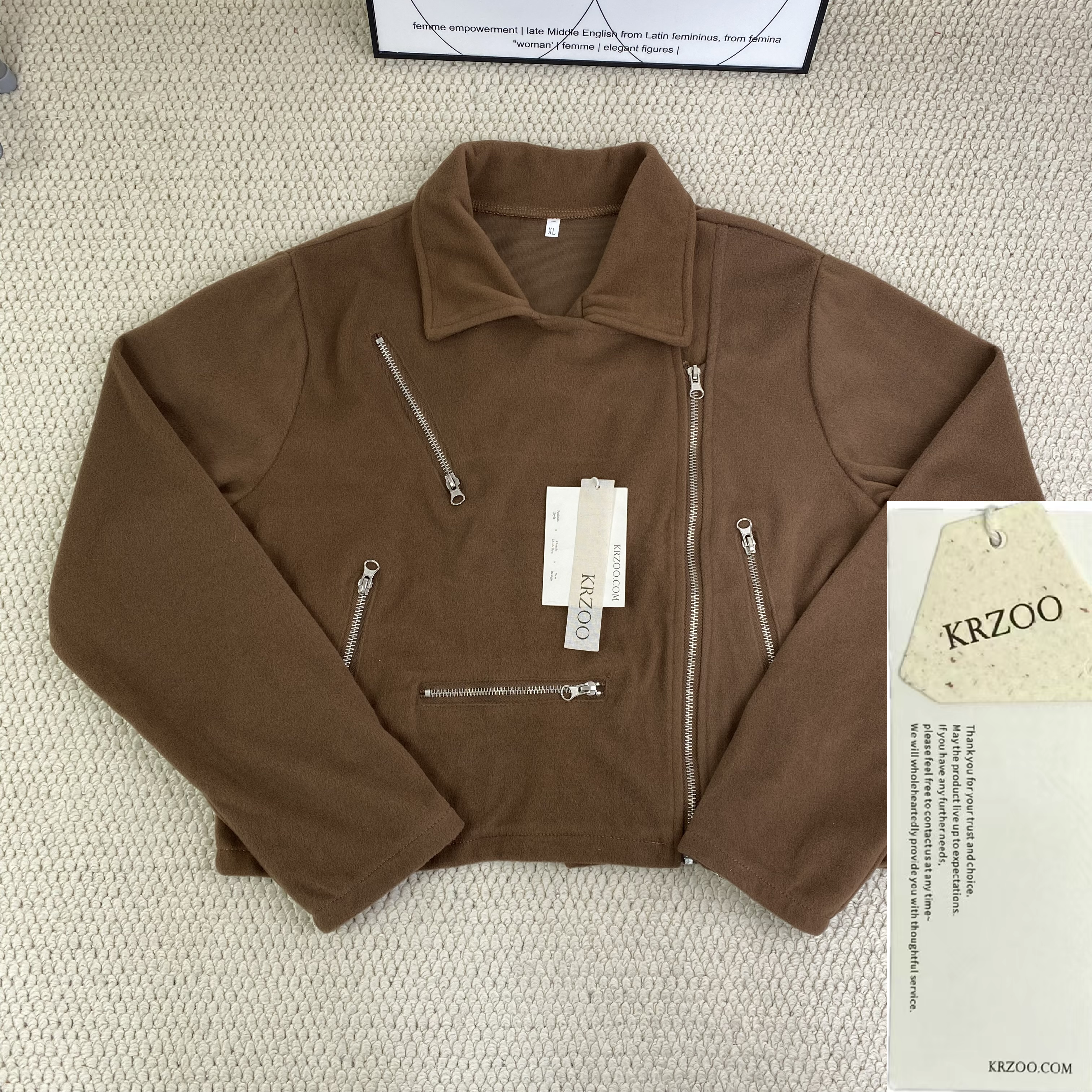 Collared multiple-zipper short coat