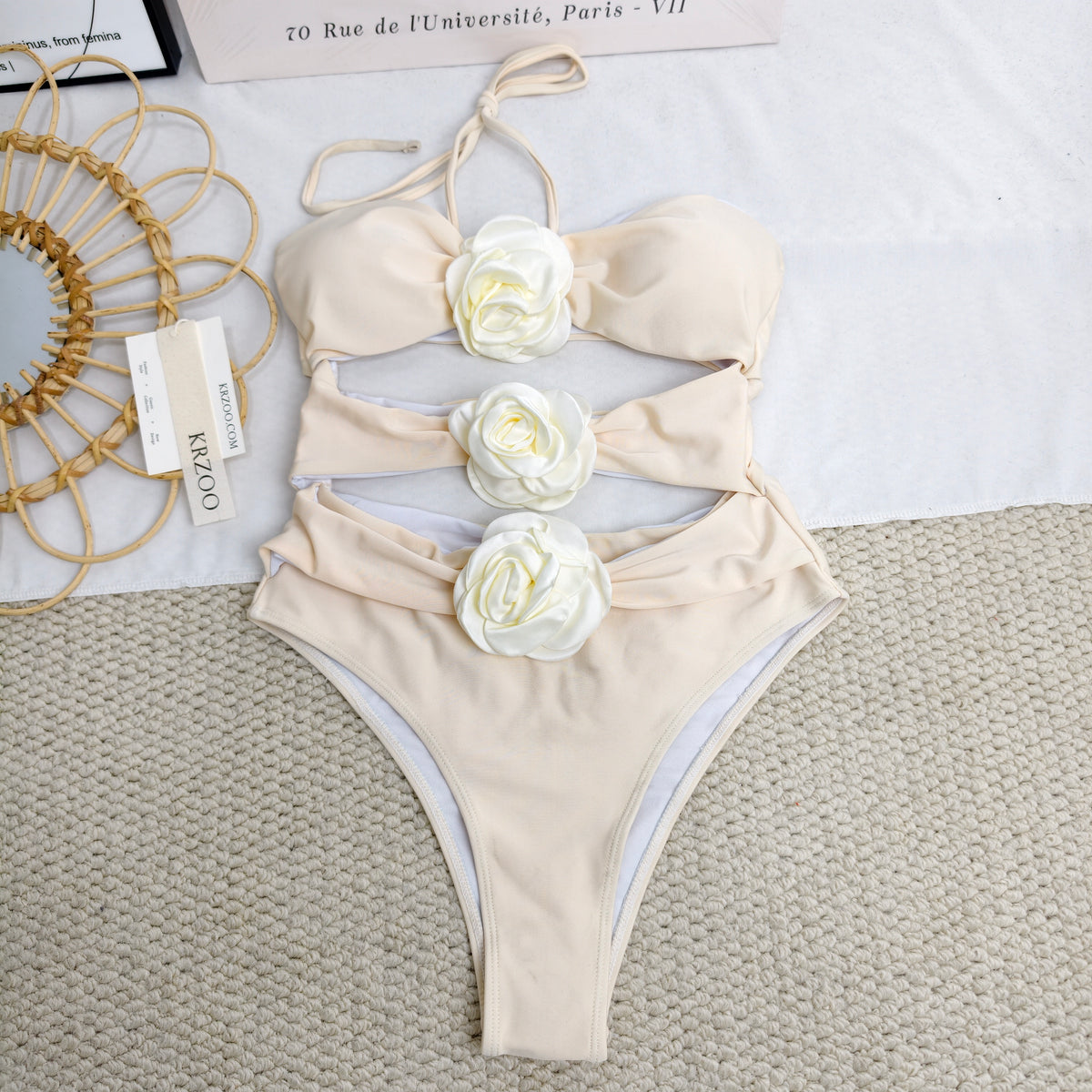 One-piece solid-color floral swimsuit