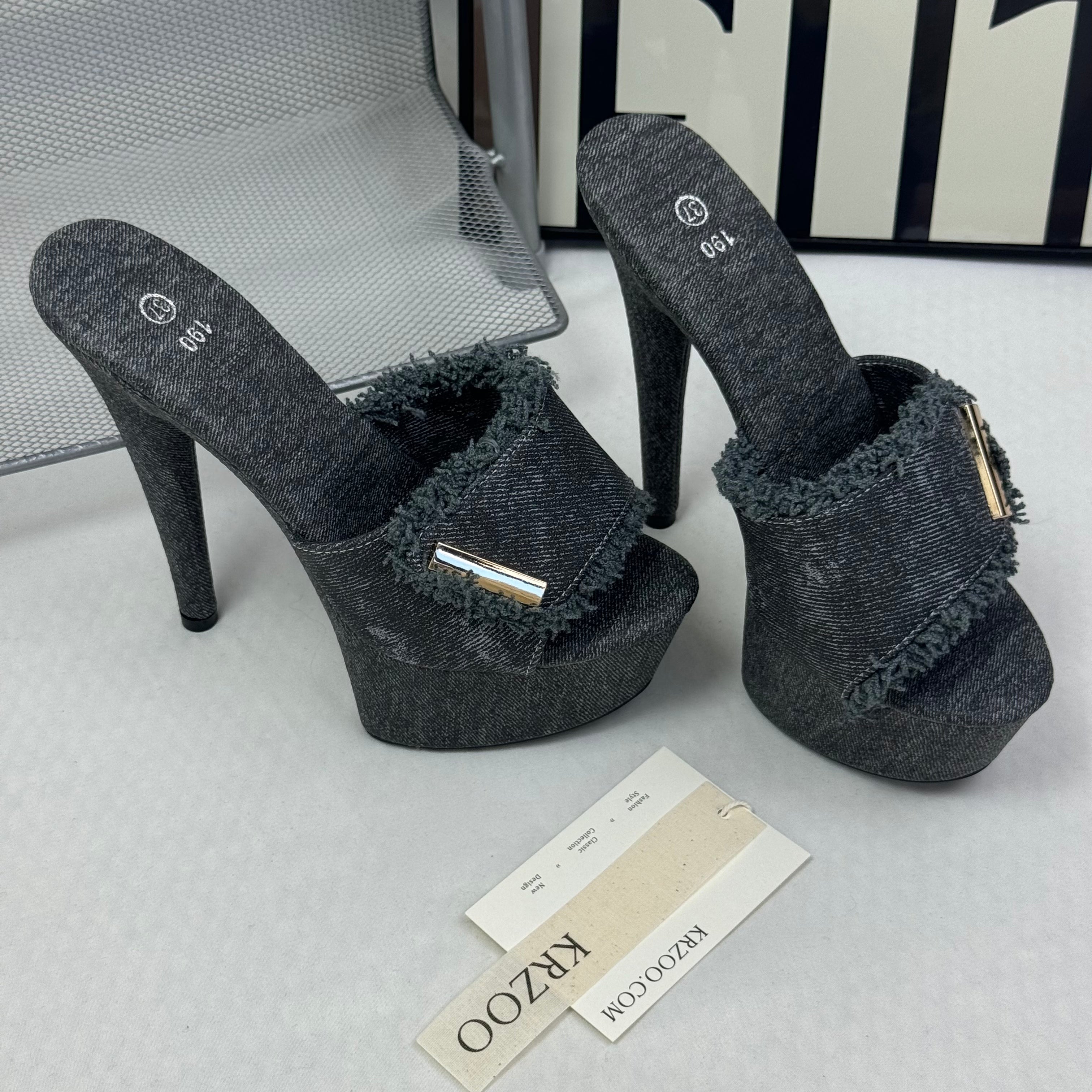 Low heel waterproof platform high heel shoes