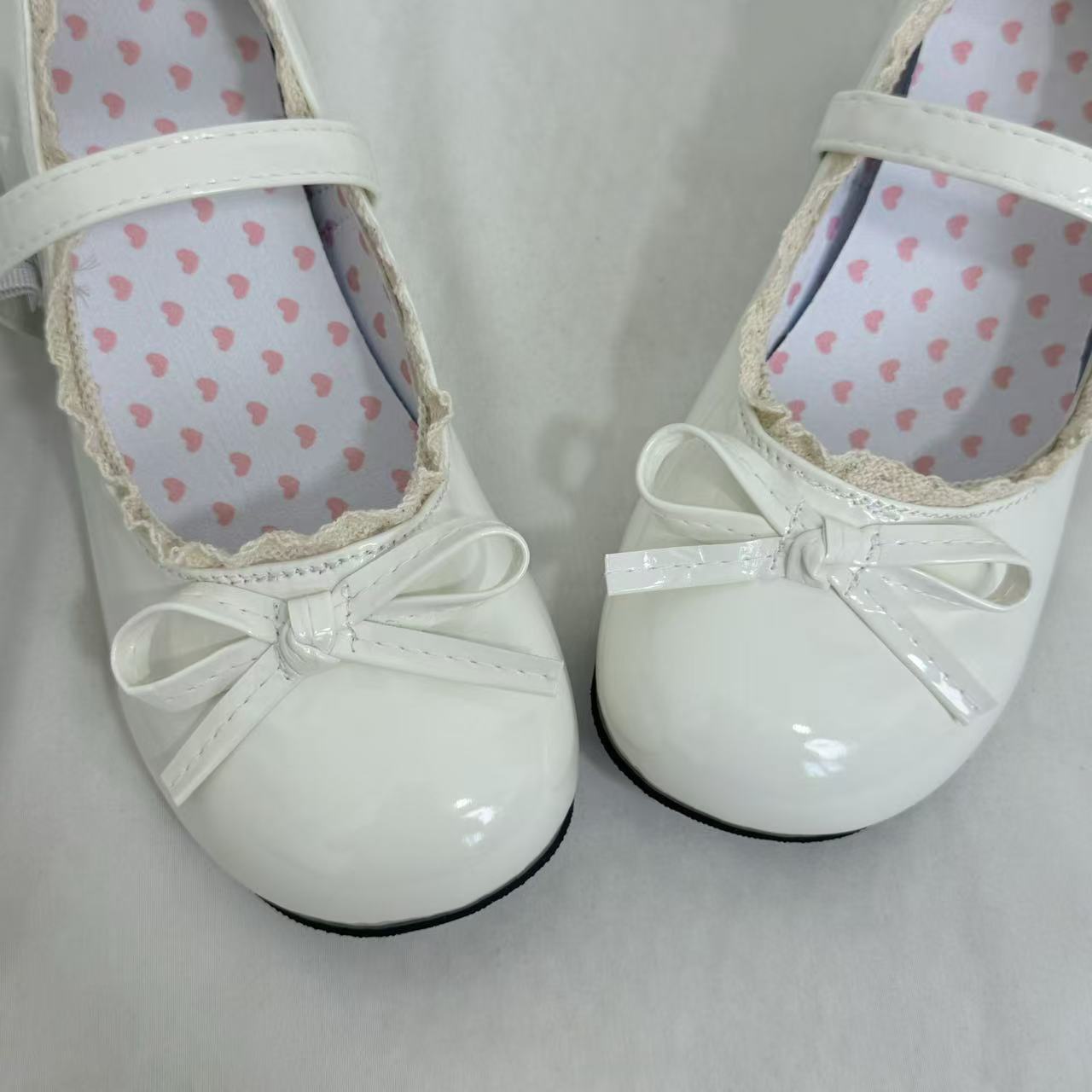 Versatile Low-Cut Bow Shoes