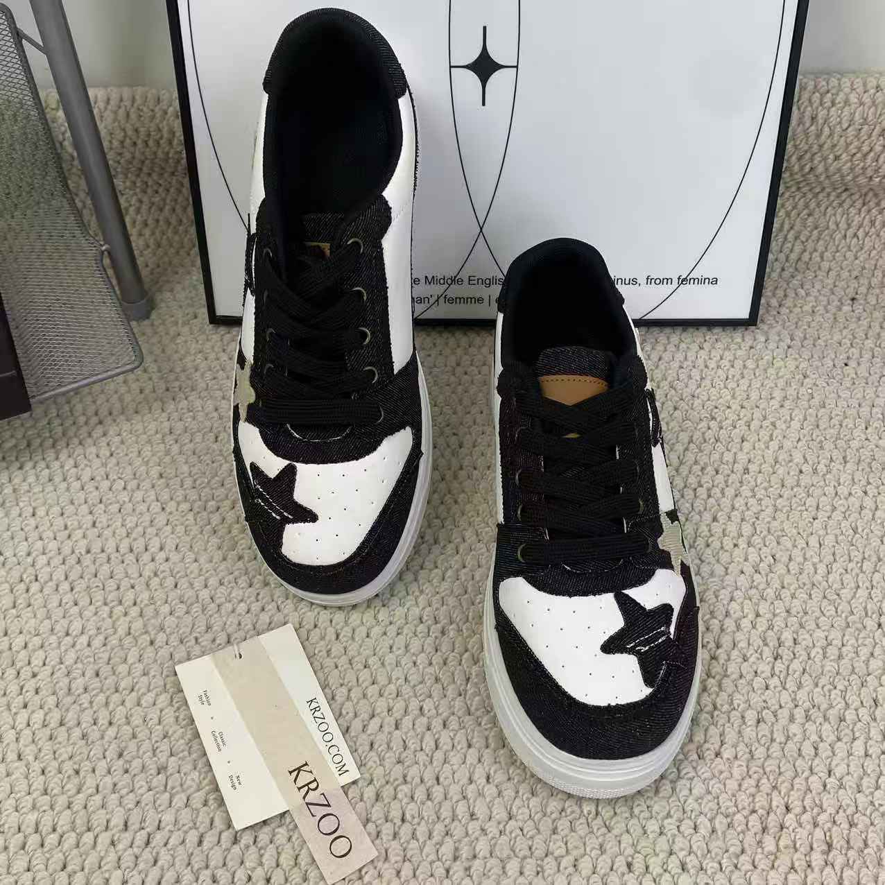 Star low-top sneakers, denim shoes