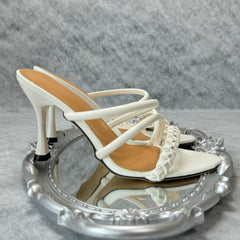Toe-up knitted low-heeled high-heeled shoes