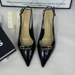Pointed-toe low-heeled high heels