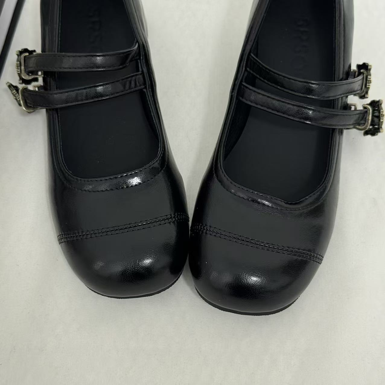 Retro-Style Color-Block Low-Cut Mary Janes