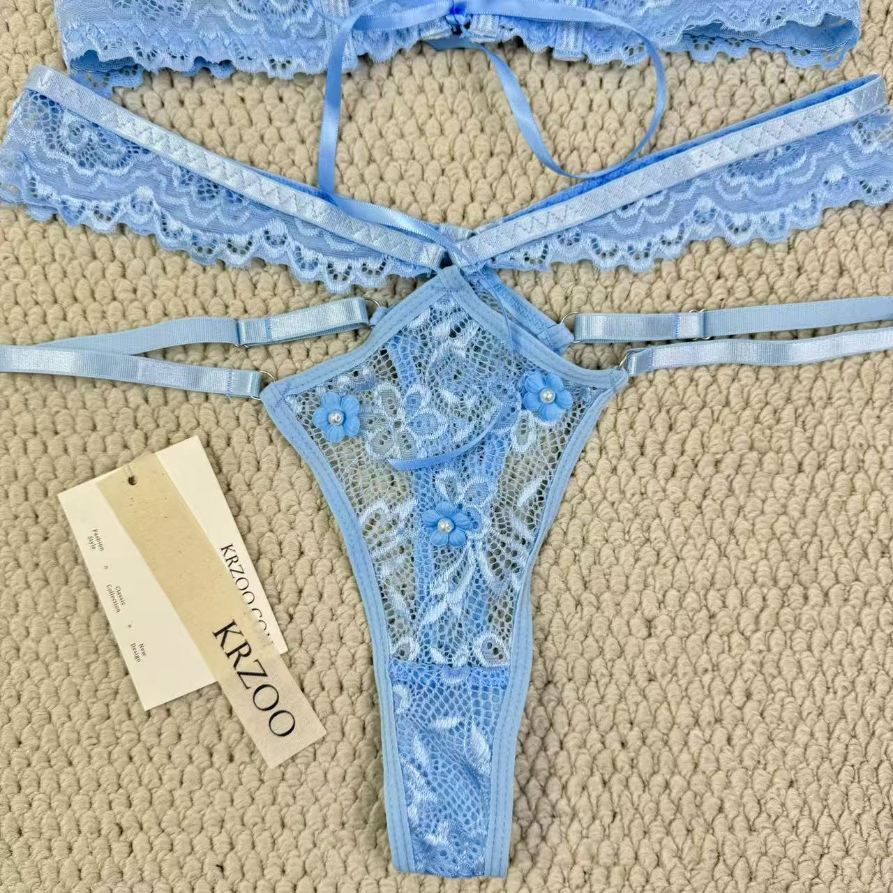 Lace bra with sequins and 3D small flower set