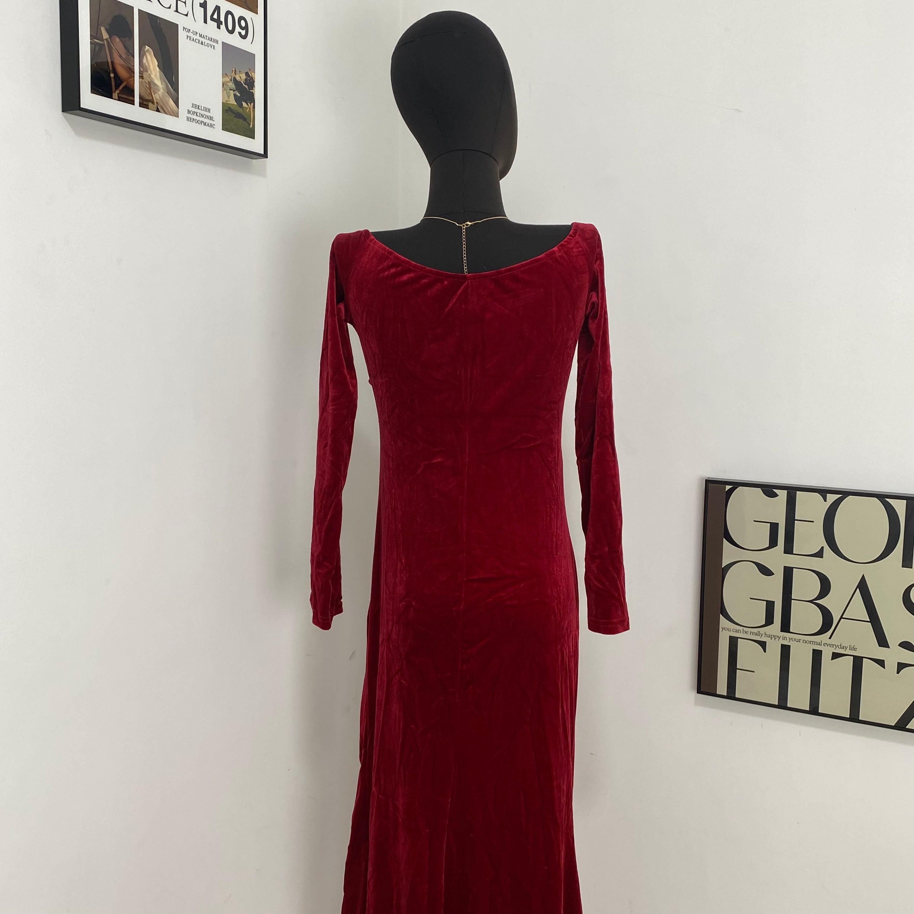 One-Shoulder High-Slit Velvet Dress