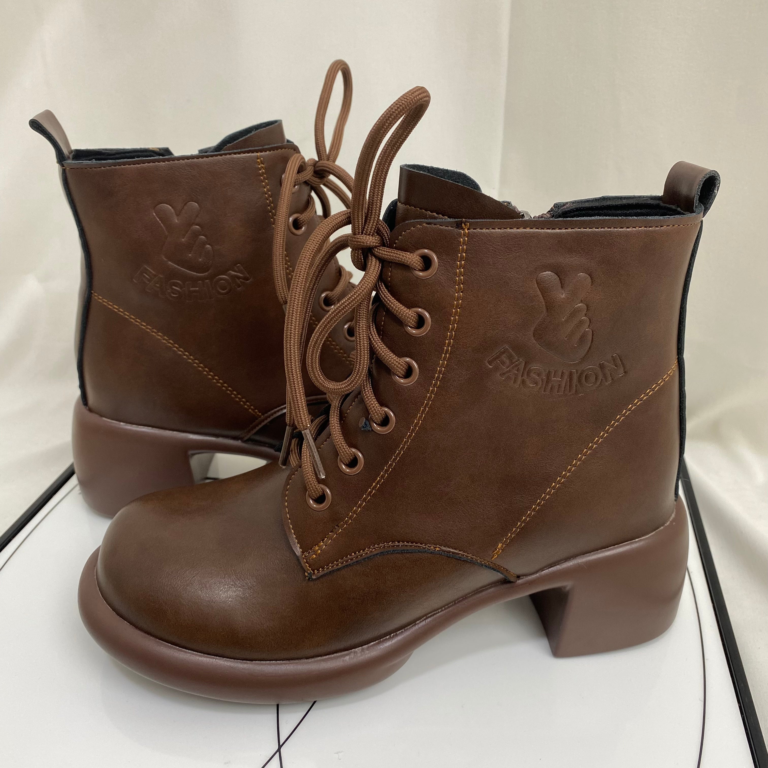 Platform French Retro Martin Boots