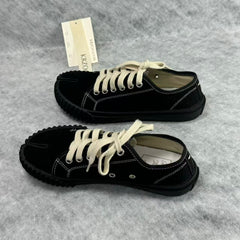 Cookie canvas split-toe shoes