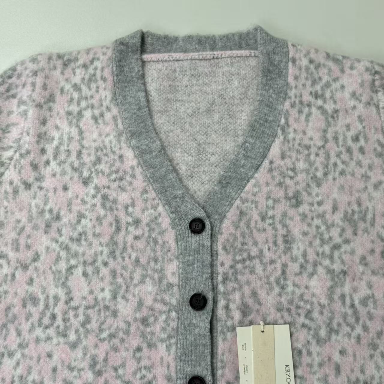 Leopard print V-neck cardigan sweater jacket