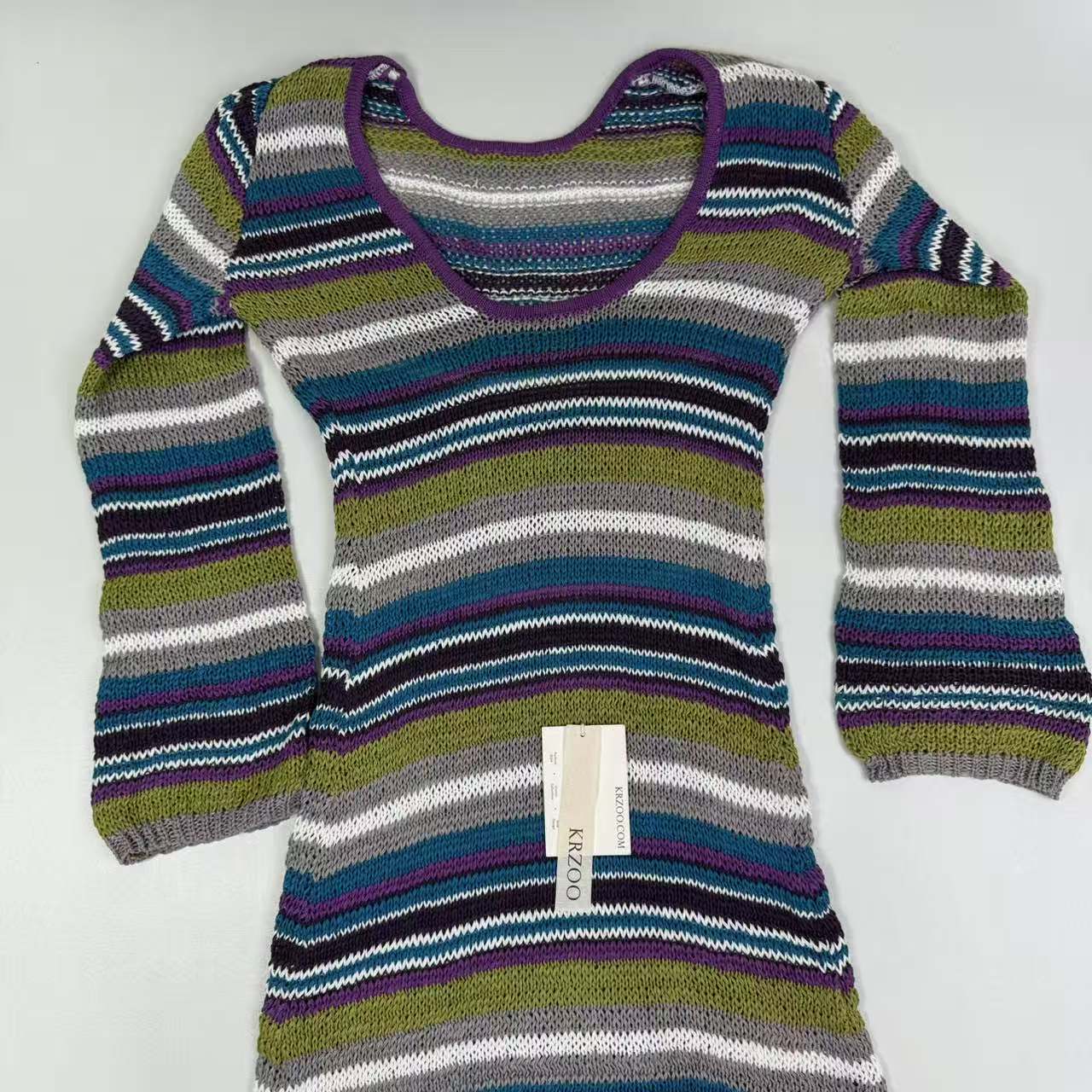 Round-neck backless long striped knitted dress