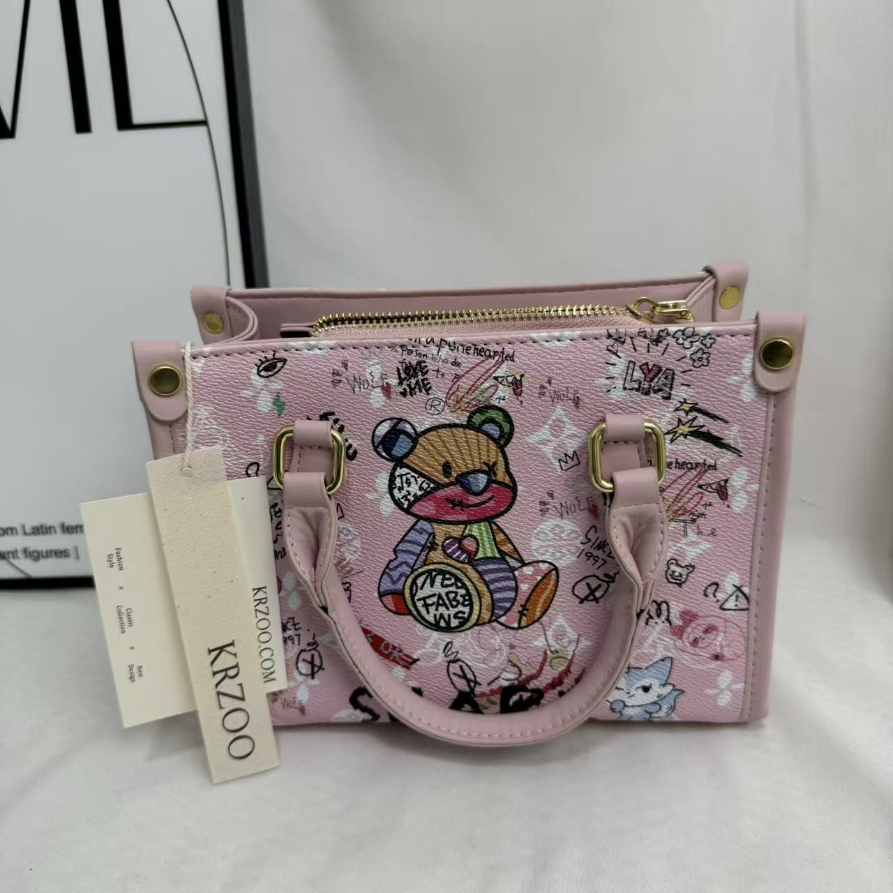 Large-Capacity Printed Shoulder Bag