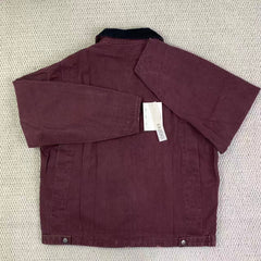Contrasting color collar jacket