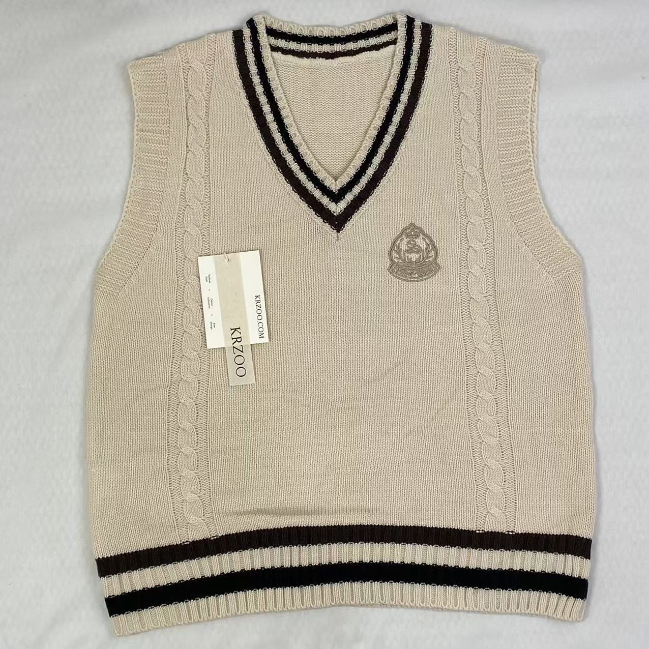 College-style knitted pullover vest