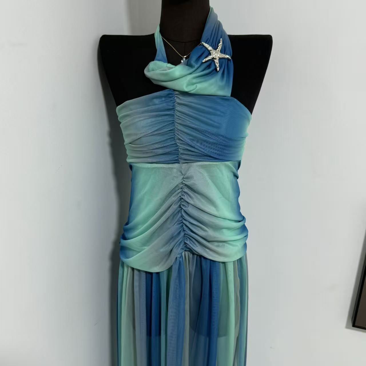 Printed Color-block Backless Strapless Dress