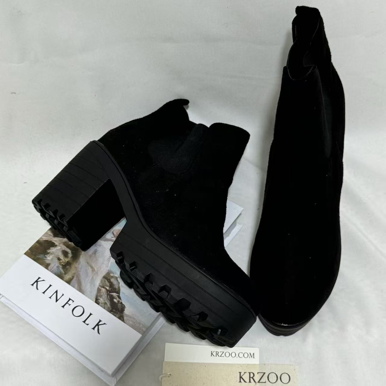 British-Style Platform Round-Toe Ankle Boots