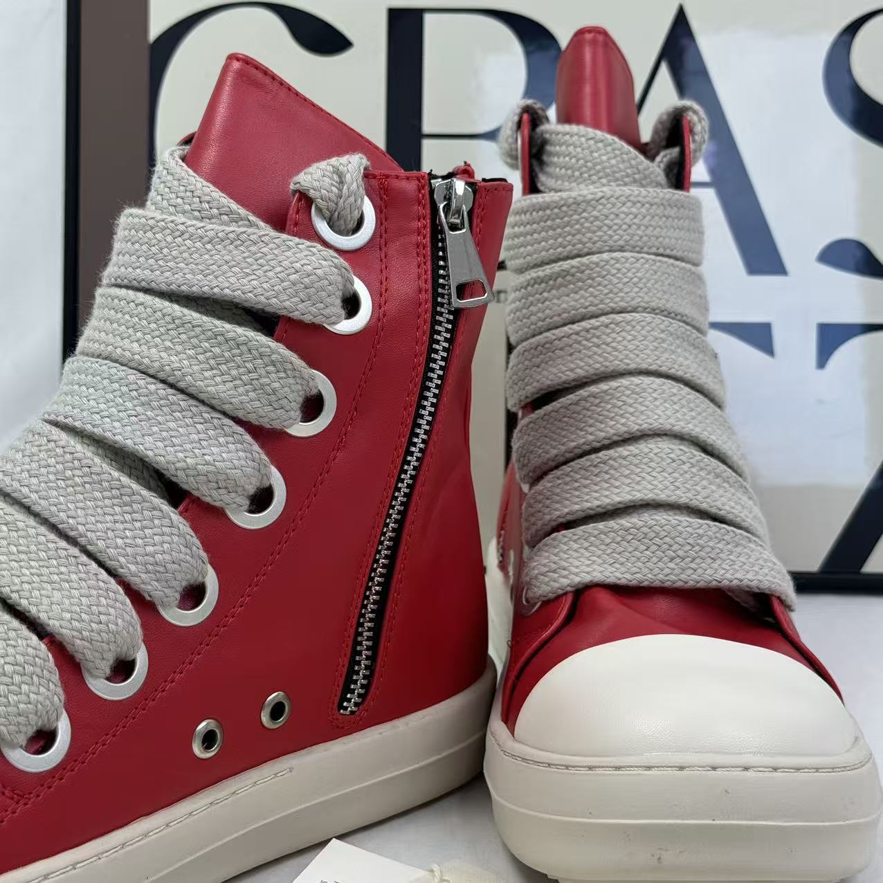 Big shoe eye street style casual leather boots