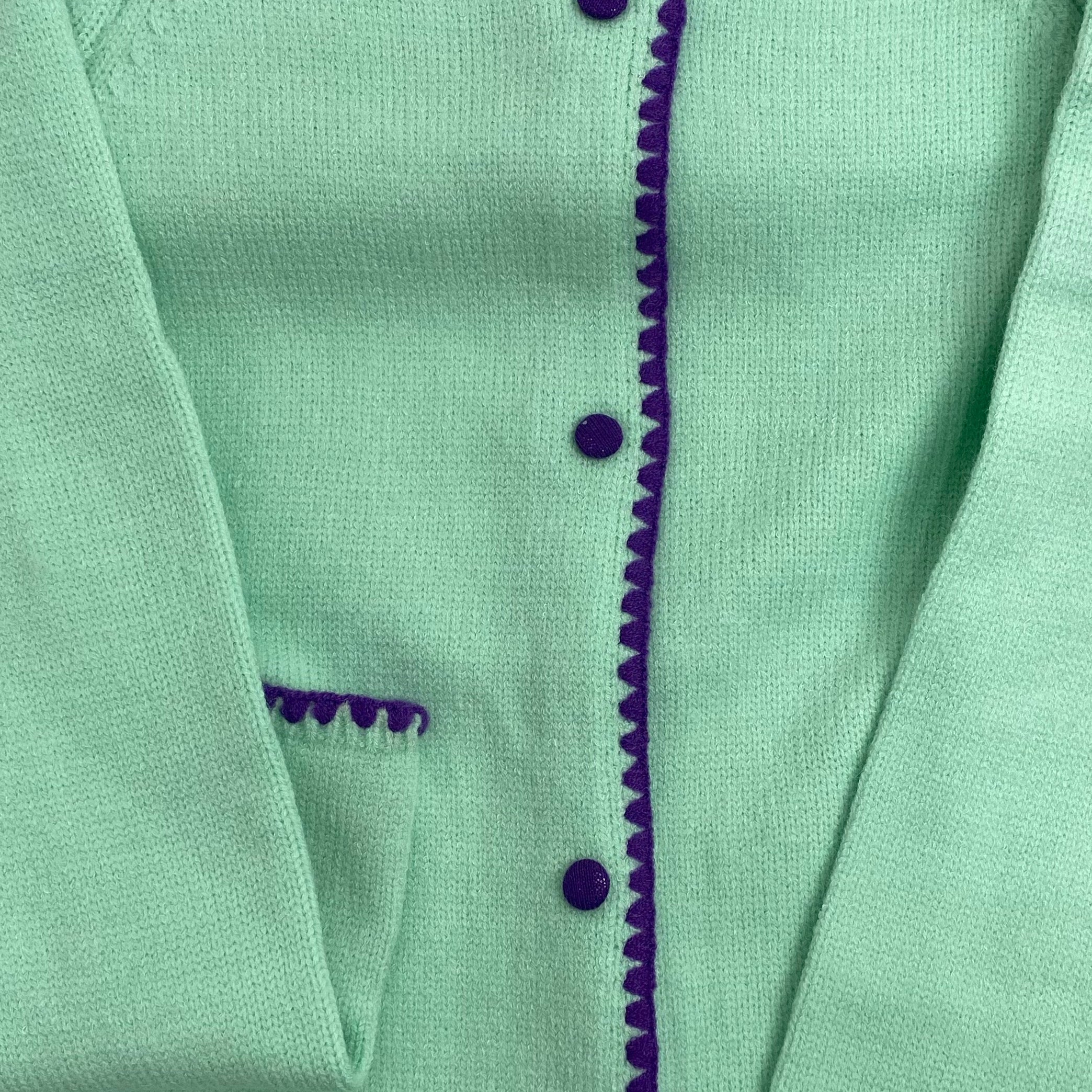 Retro Water Lazy Green Sweater