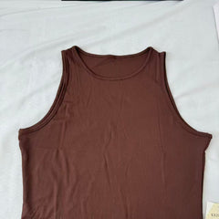 Sleeveless placket one-piece suit