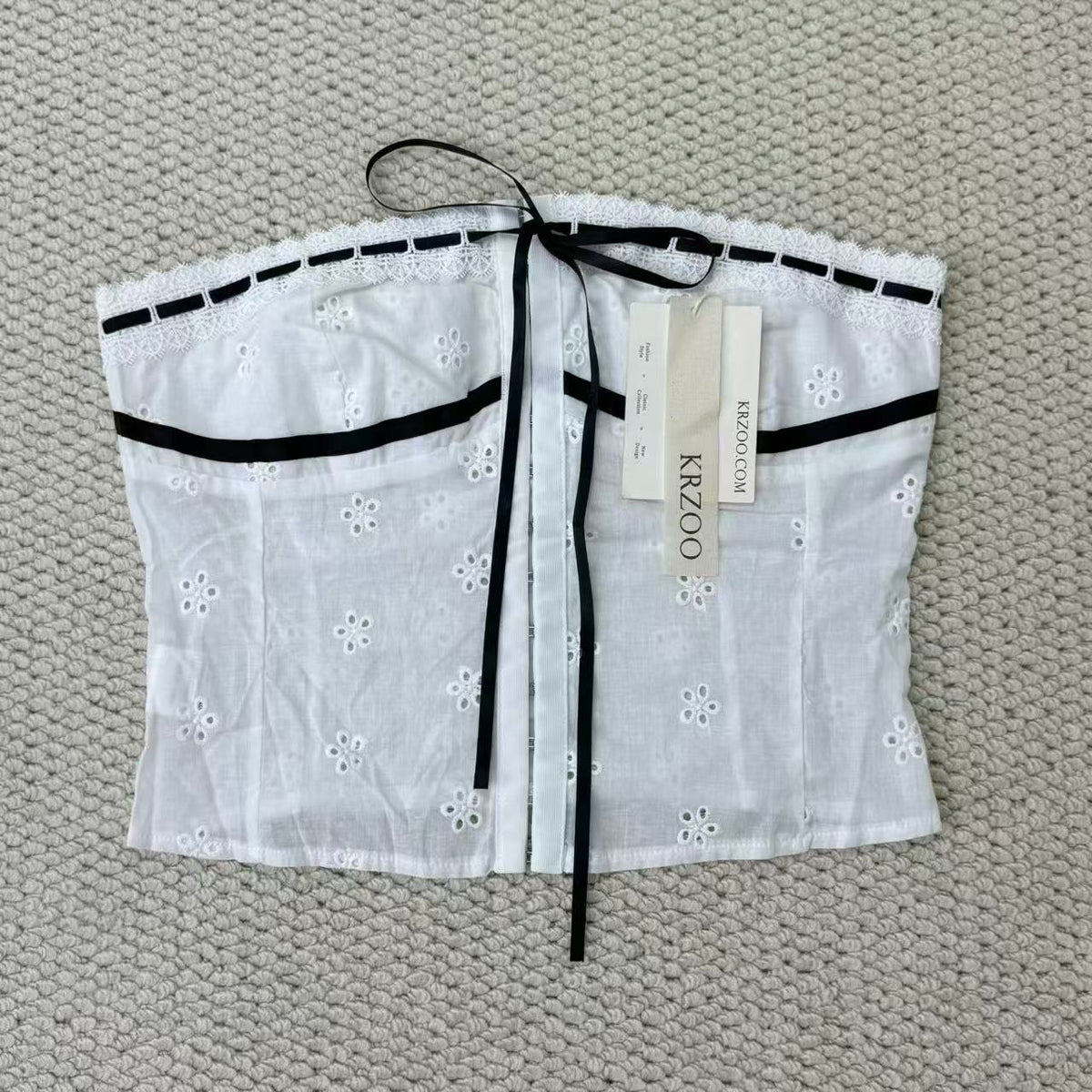 Jacquard strap single-buttoned vest