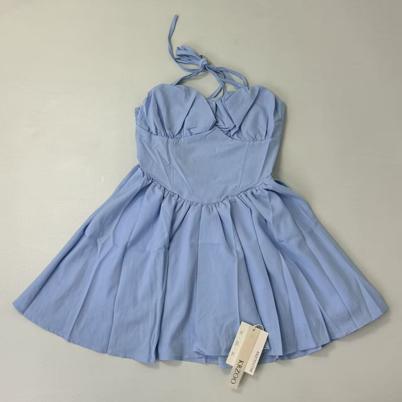 Strapless halter-neck dress