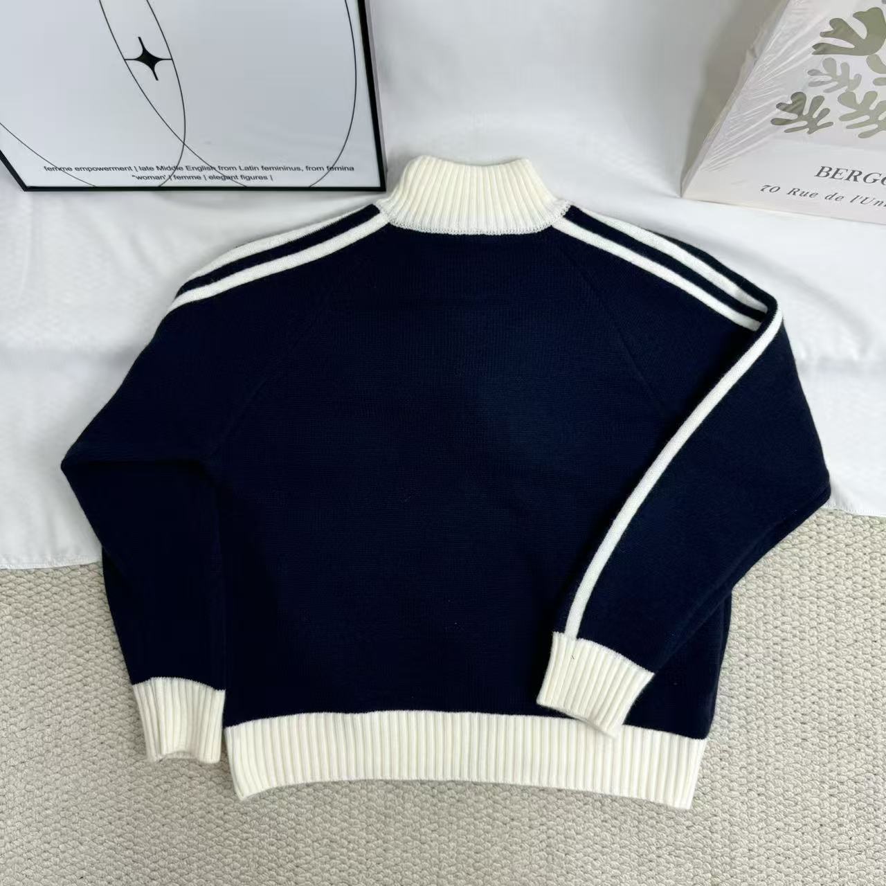 Color-block Long-sleeve Stand-collar Sweater