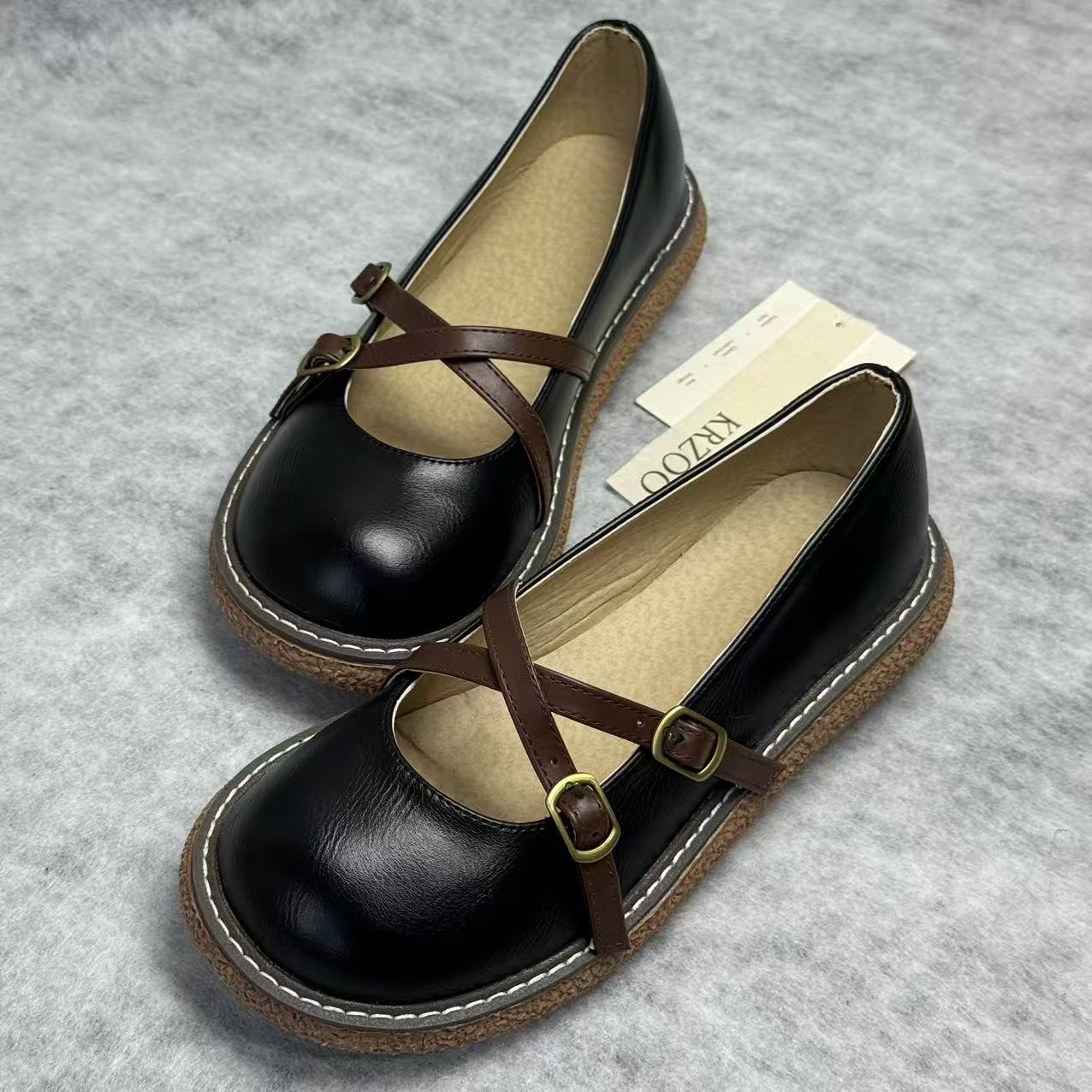 Heeled shoes with thick soles