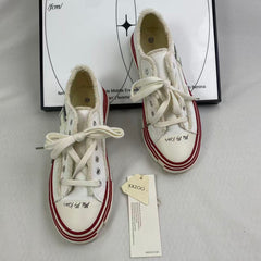 Beggars' canvas shoes with thick soles