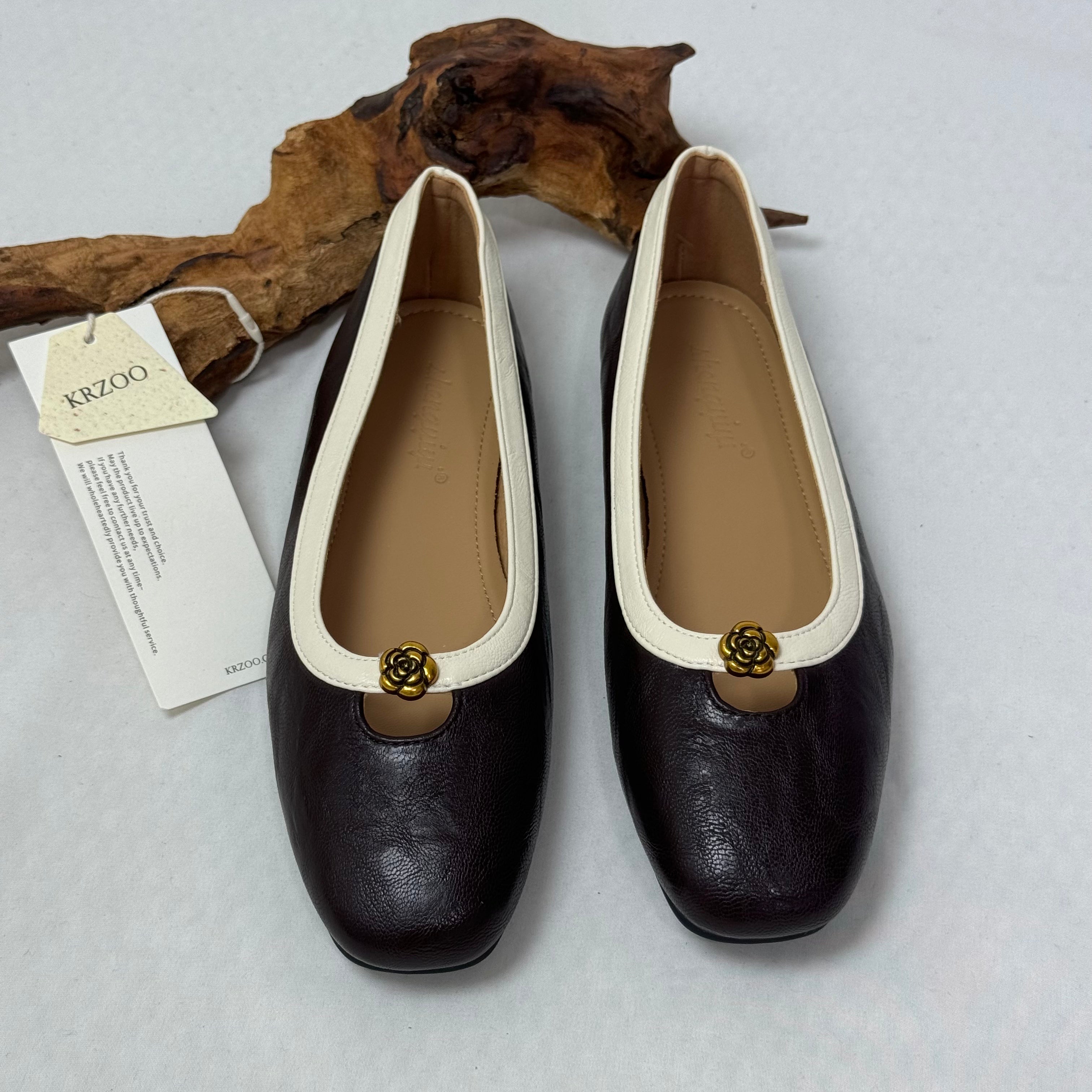 Leather round-toe low-heeled shoes