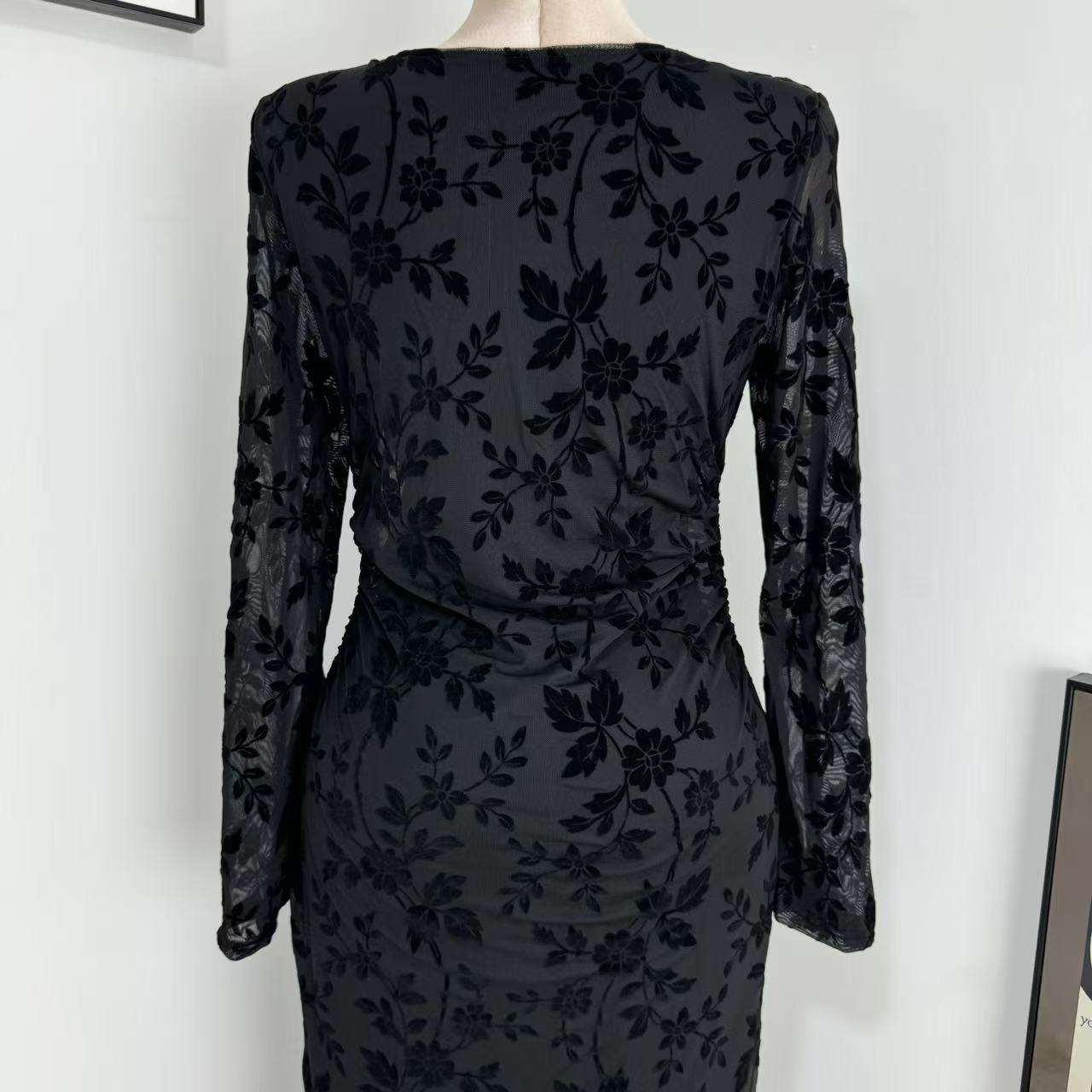 Round-Neck Printed Long-Sleeve Dress