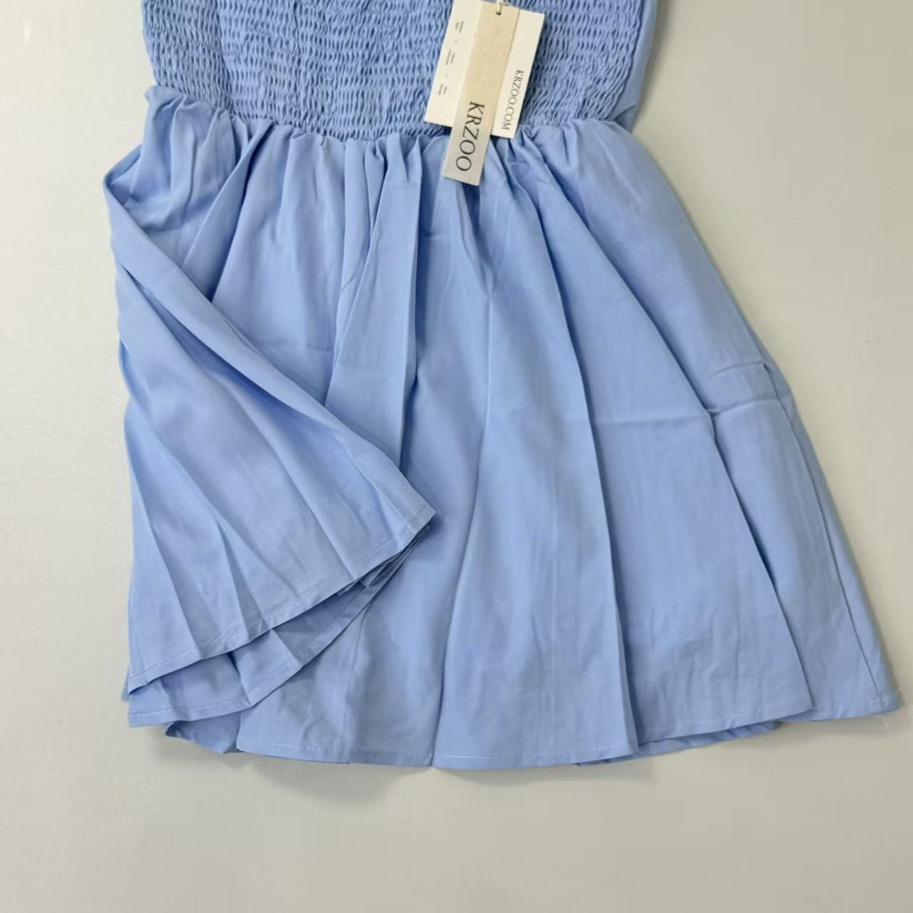 Strapless halter-neck dress