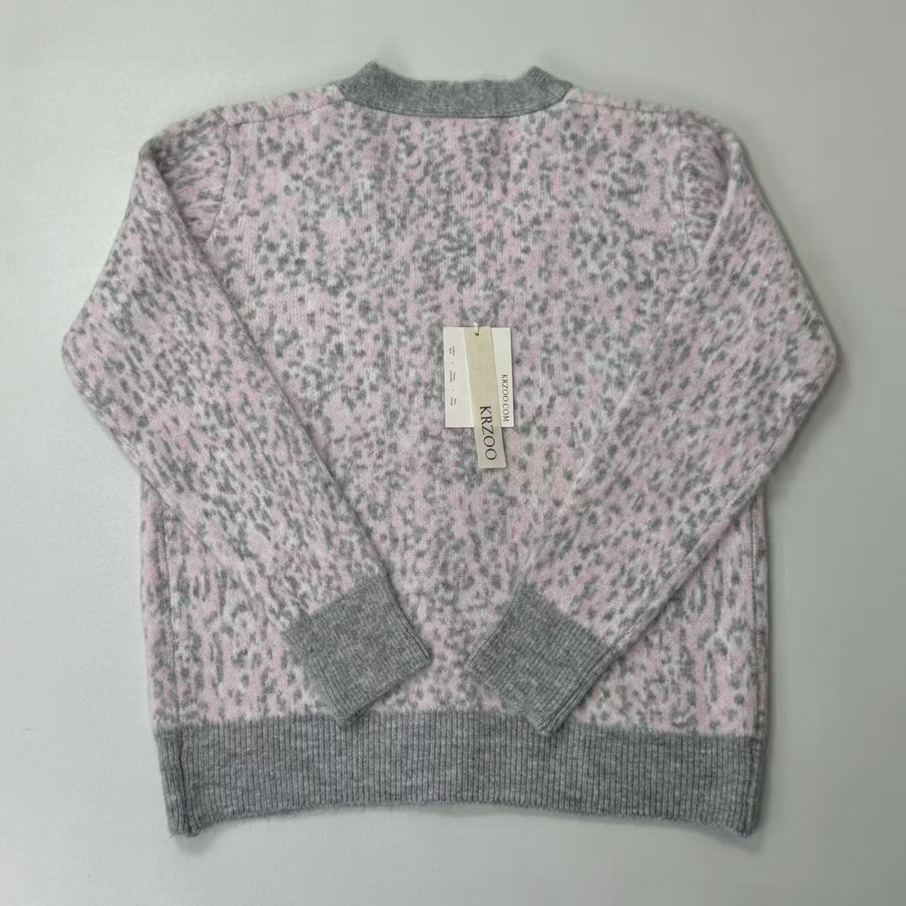 Leopard print V-neck cardigan sweater jacket