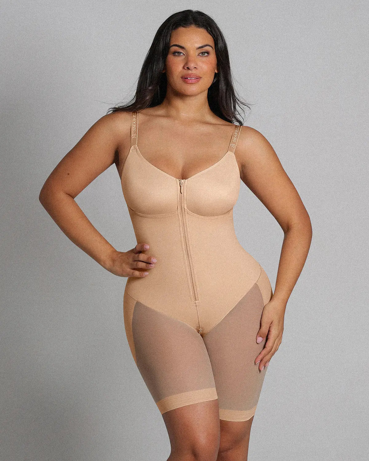 Bare Essentialsâ„?AirSlim® Hourglass Full Body Mid Thigh Bodysuit