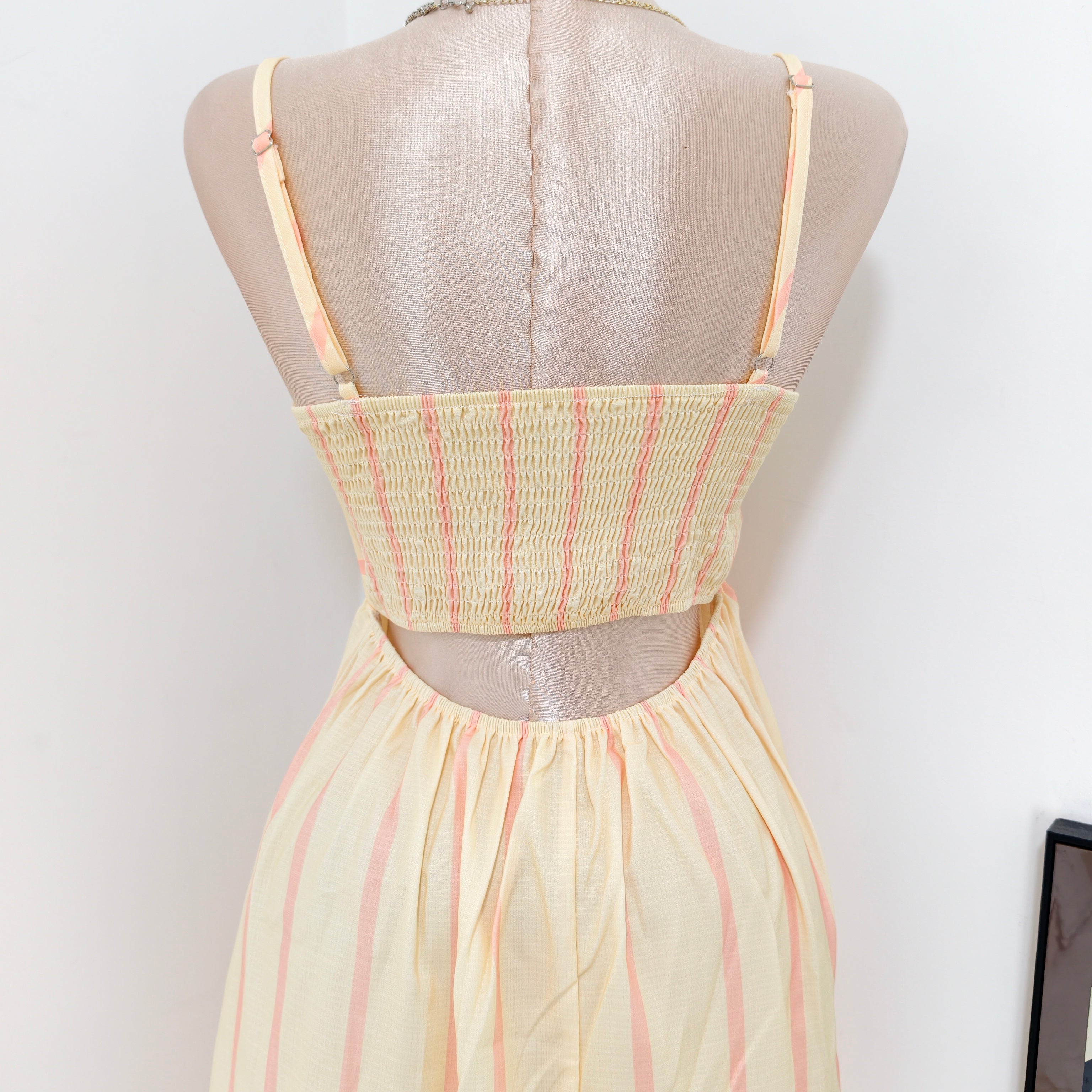 Striped halter-neck backless dress