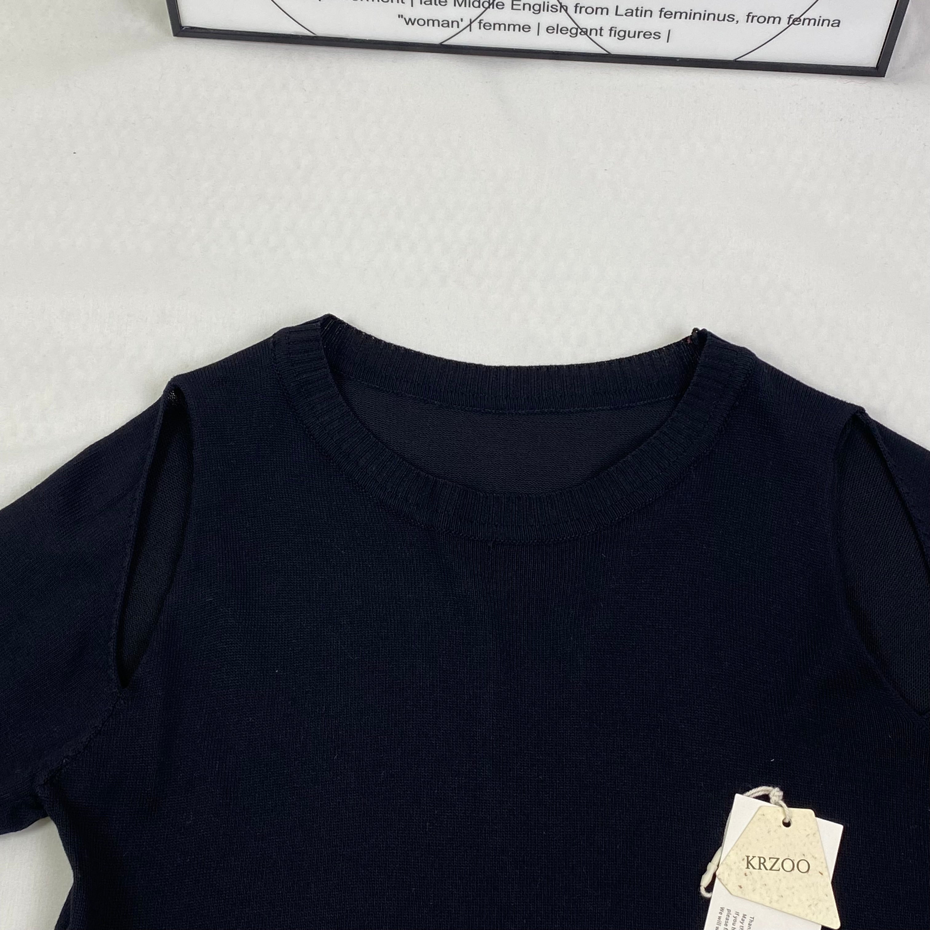 Front shoulder knitted short-sleeved shirt