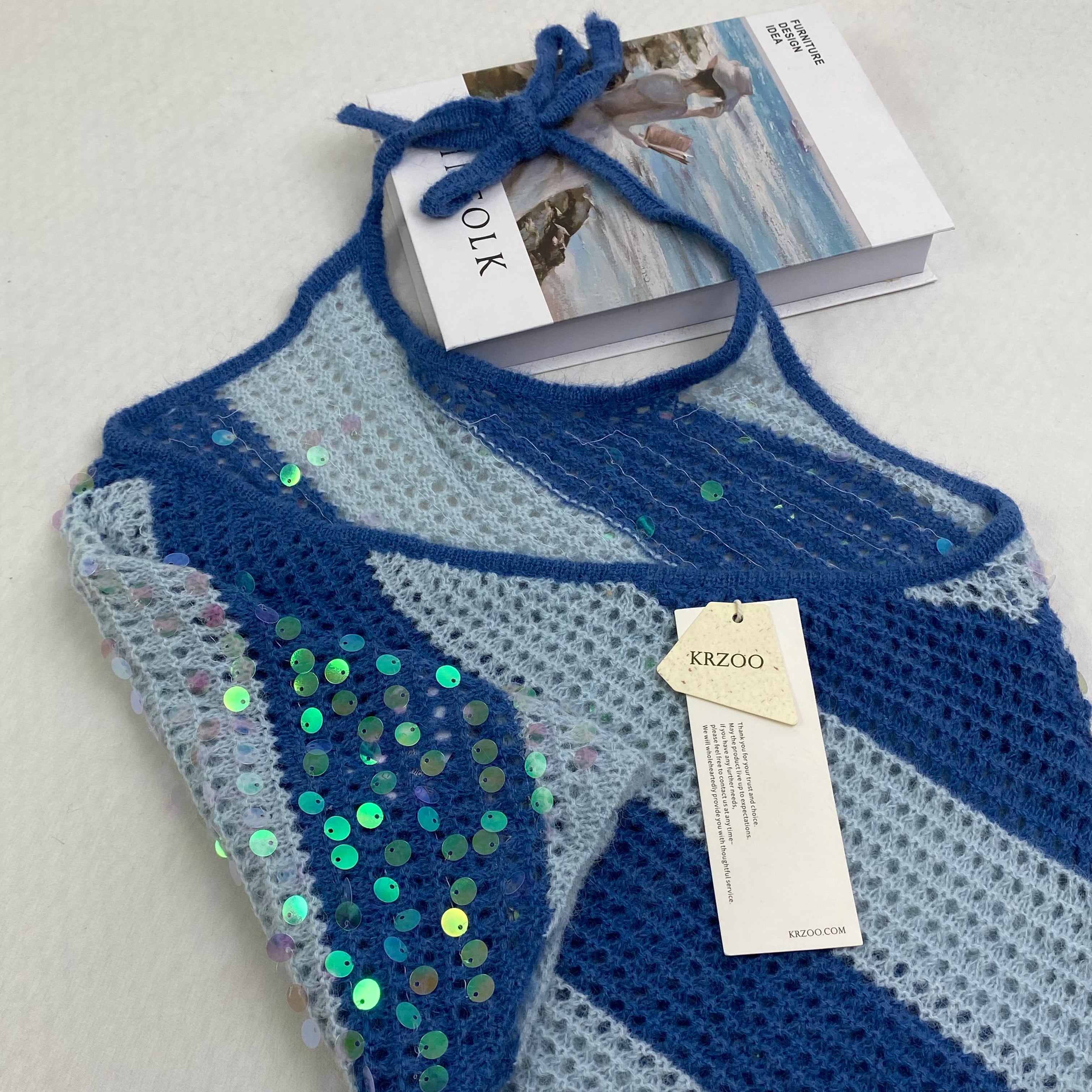 Contrasting color sequin camisole