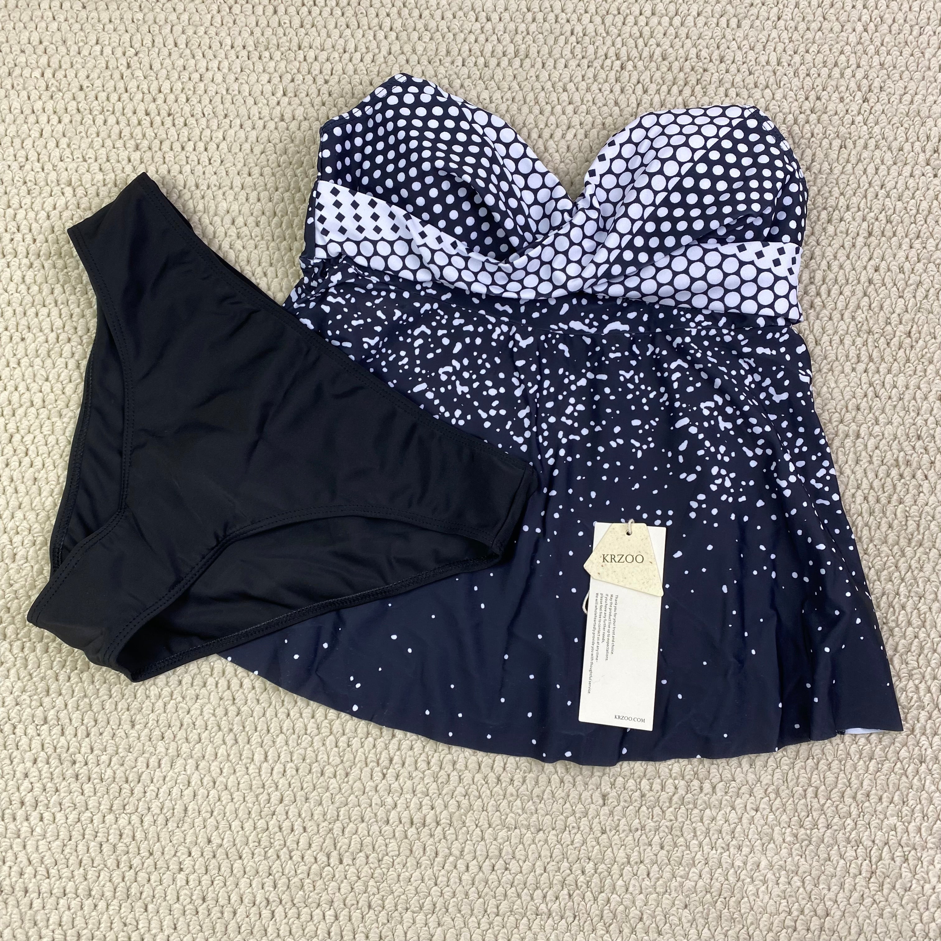 Printed backless two-piece swimming suit