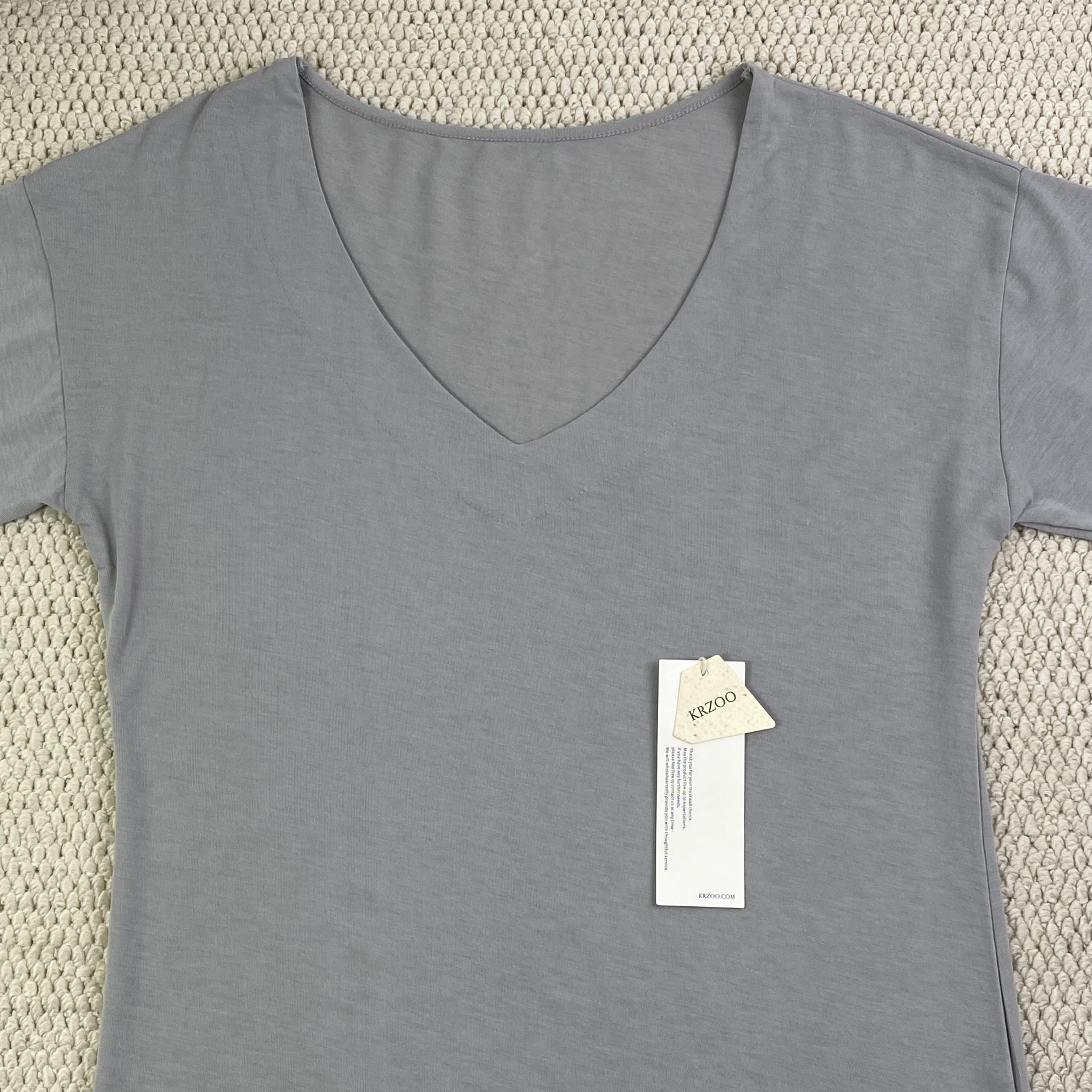 V-neck washed vintage base T-shirt