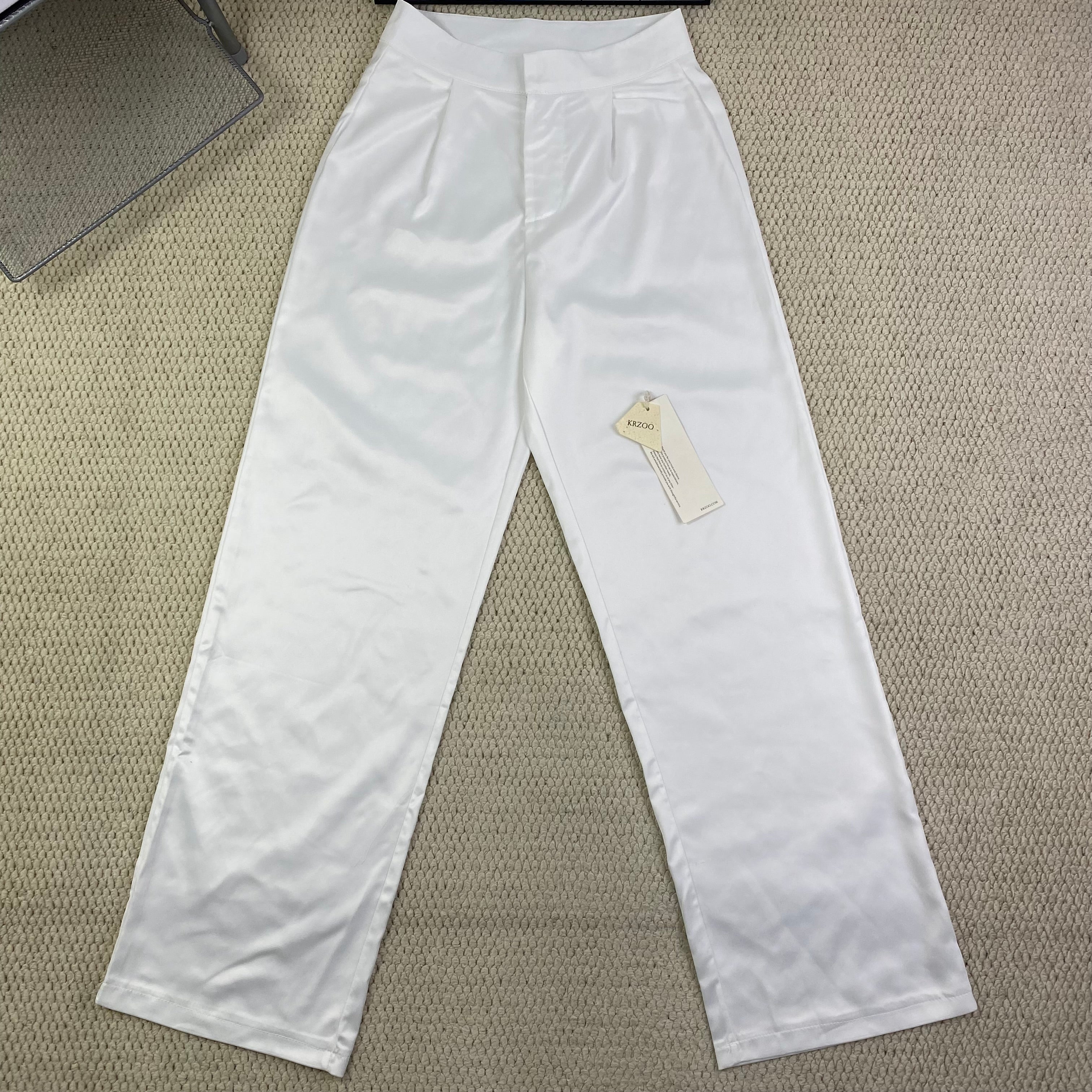 White straight-leg cool pants