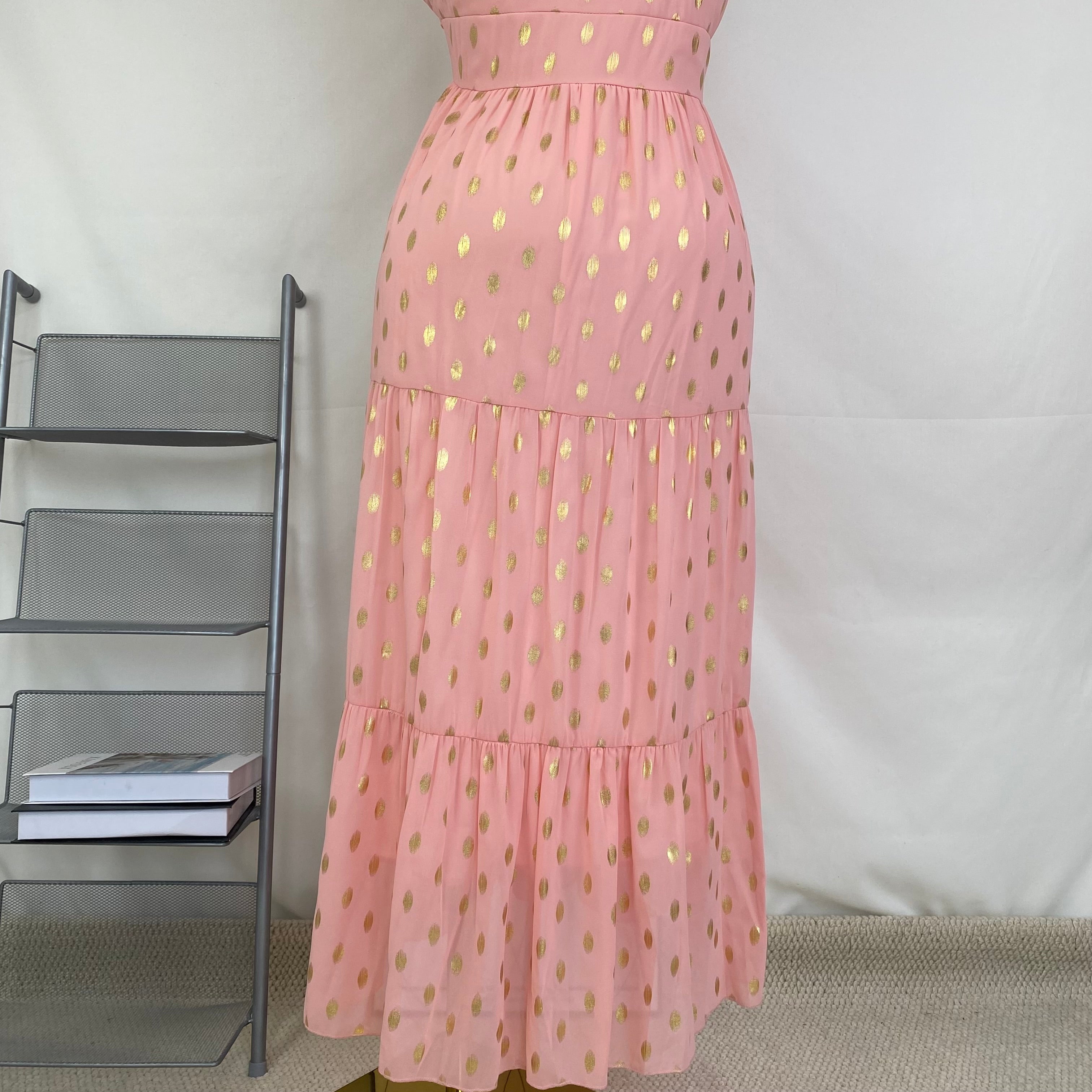 Deep V sleeveless chiffon dress