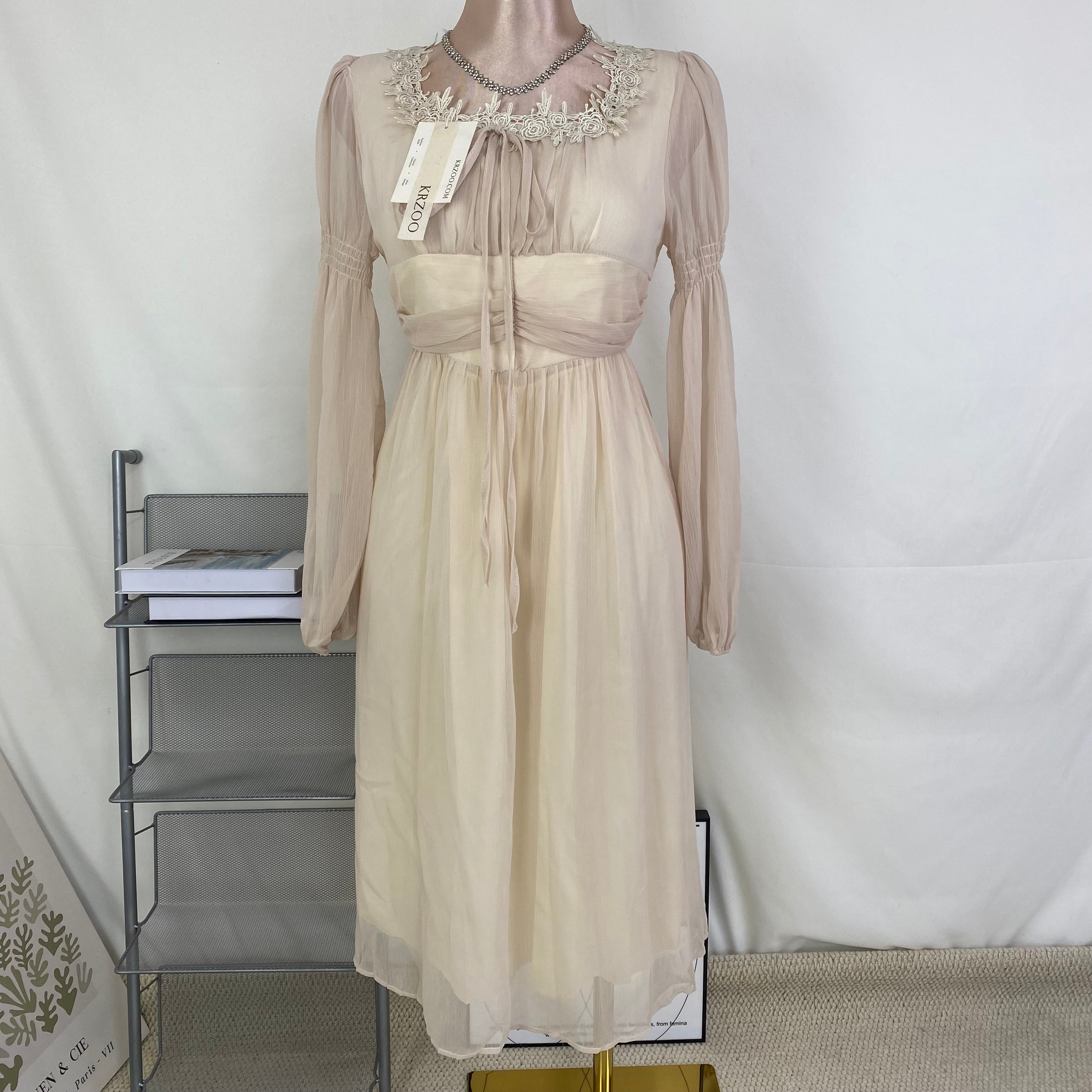 French-style vintage dress