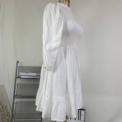White long-sleeved stretch waist pleated short dress