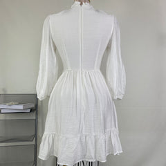 White long-sleeved stretch waist pleated short dress