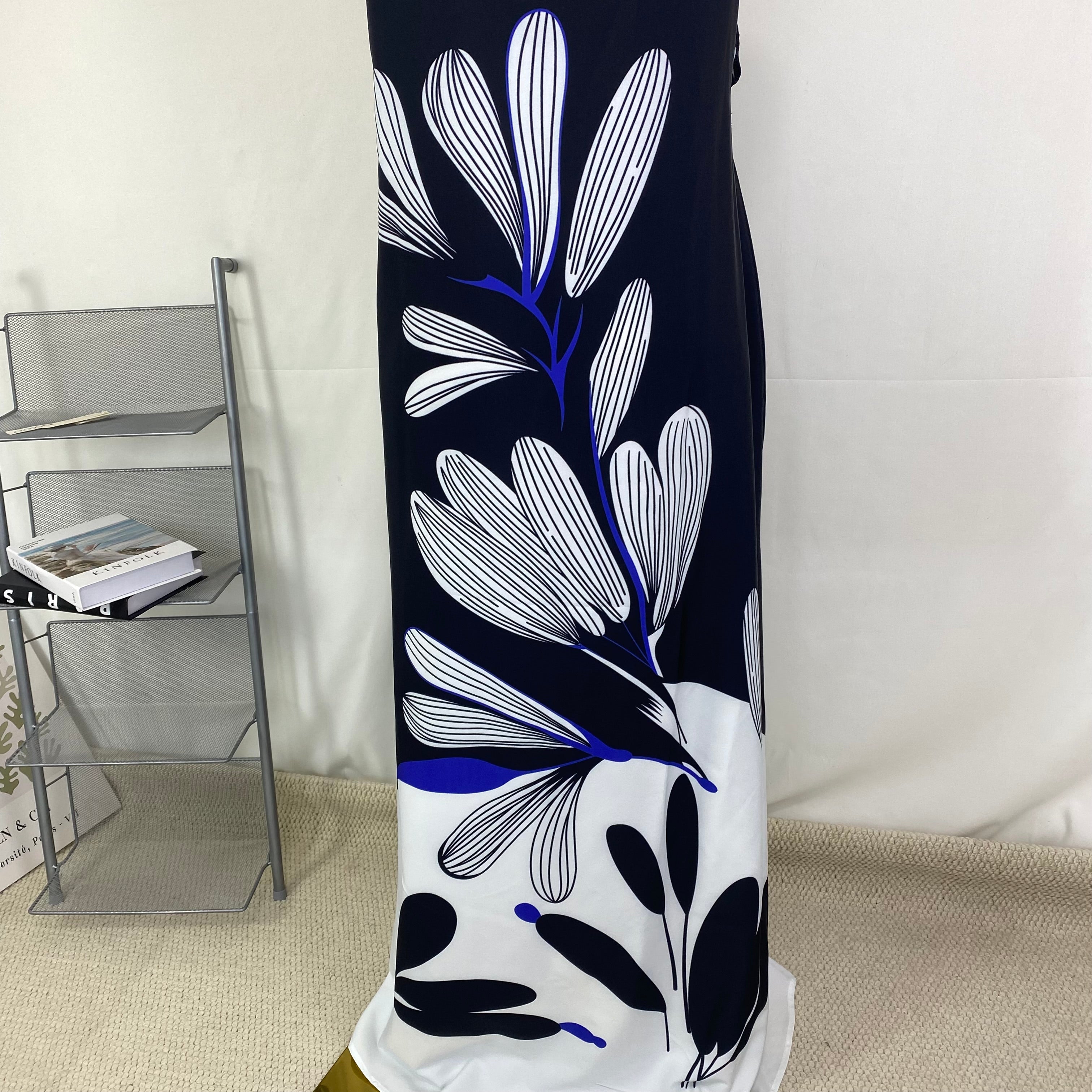Printed dress, sleeveless long dress