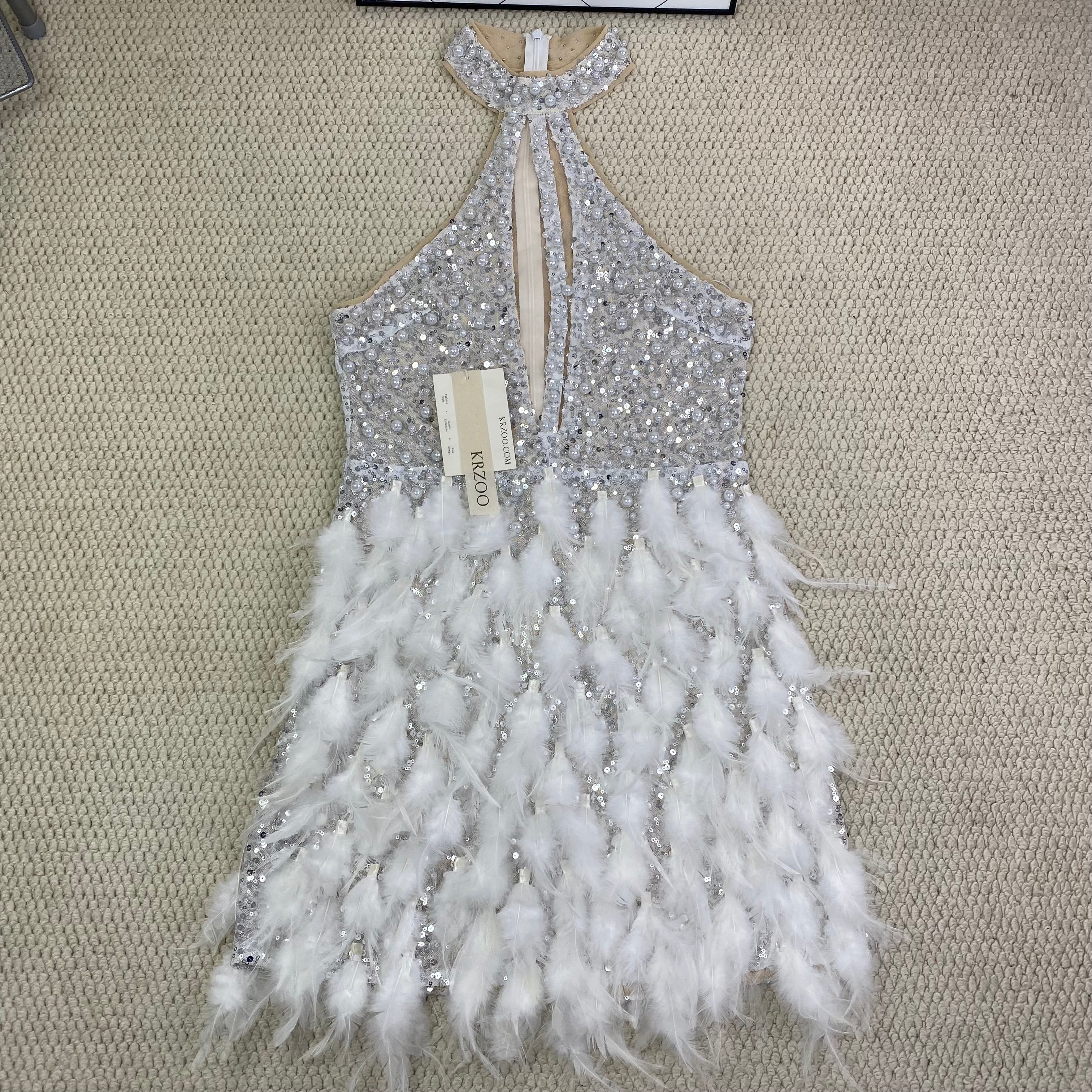 Pearl-feathered night dress
