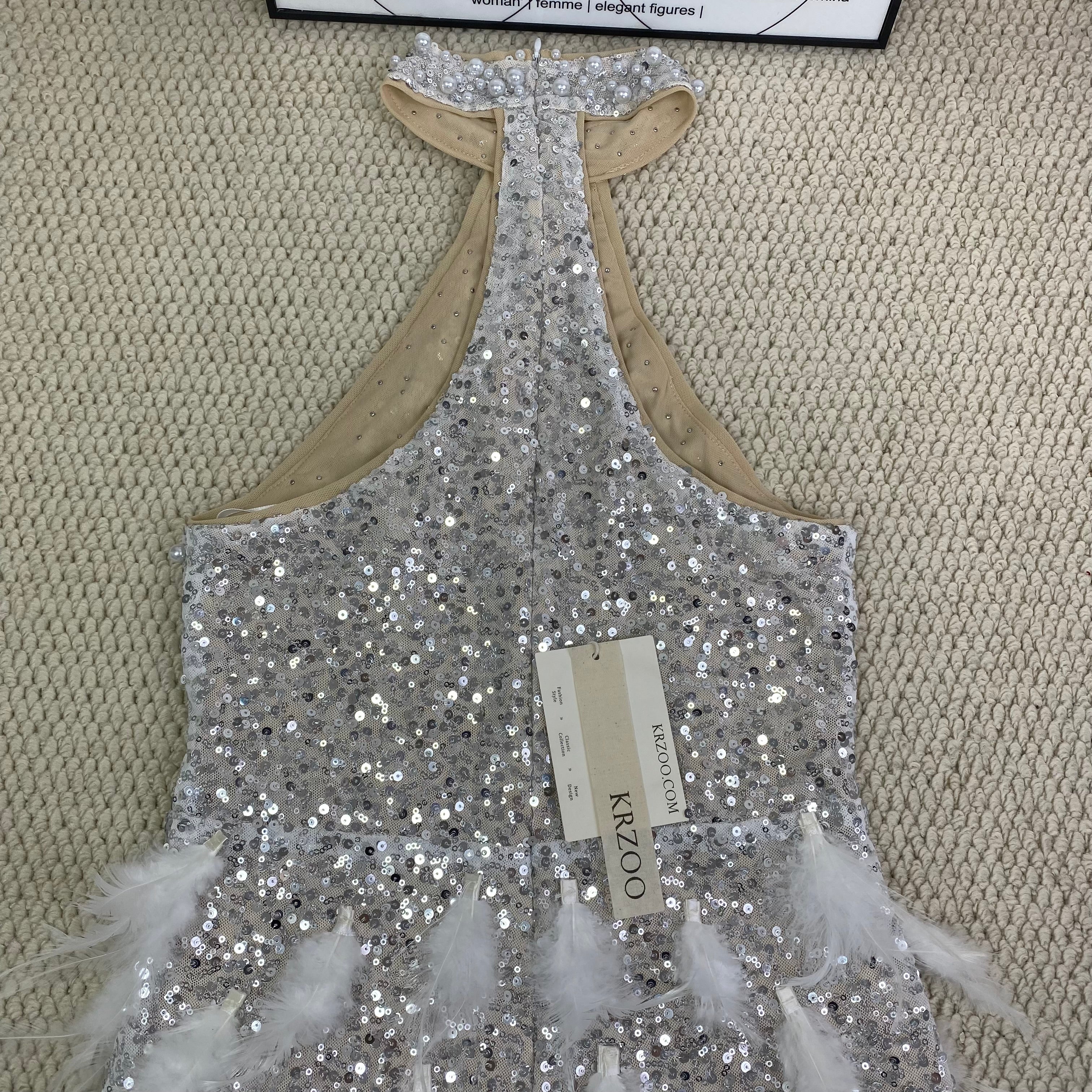 Pearl-feathered night dress